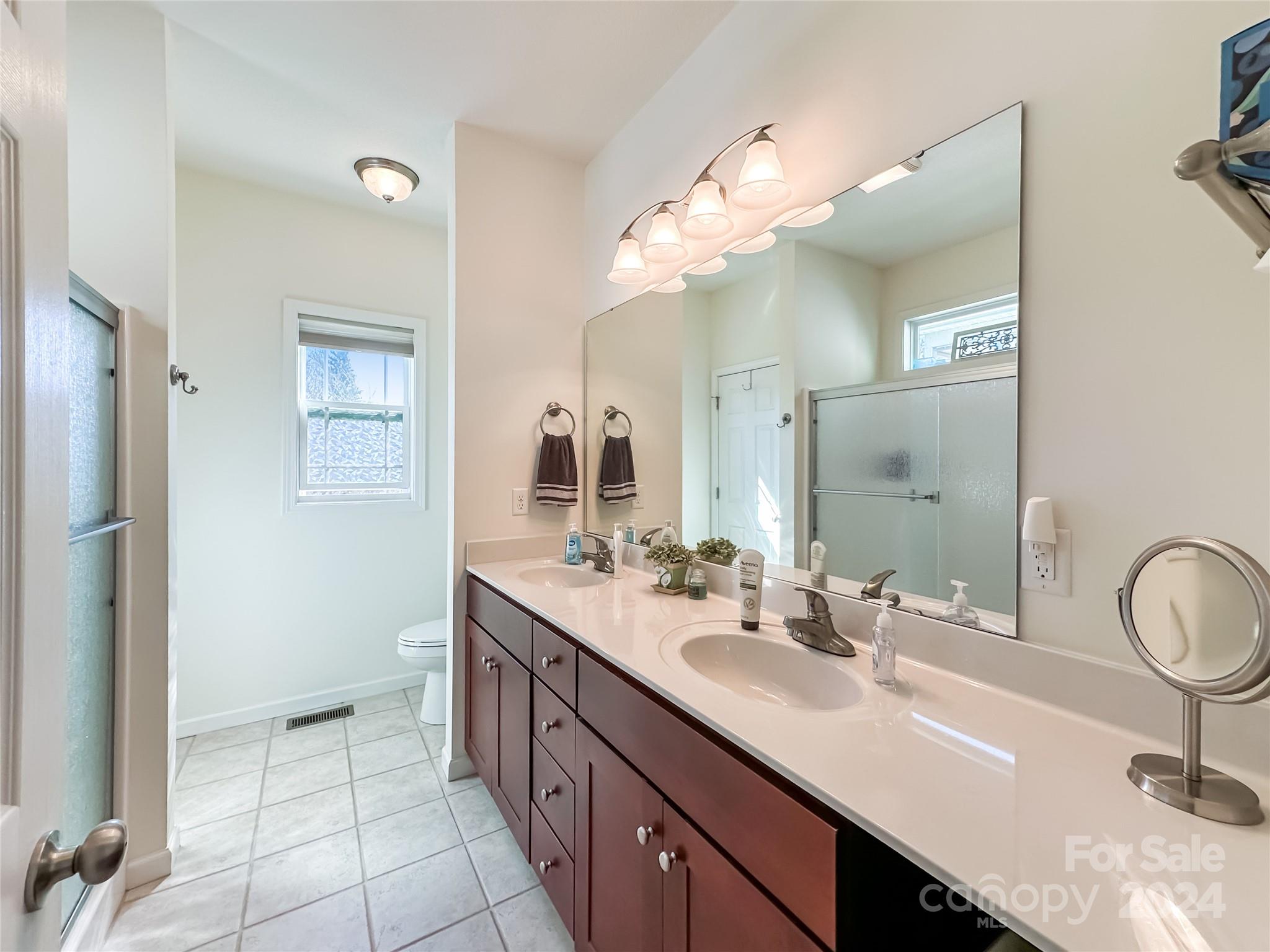 Weaver Village Walk - Residential