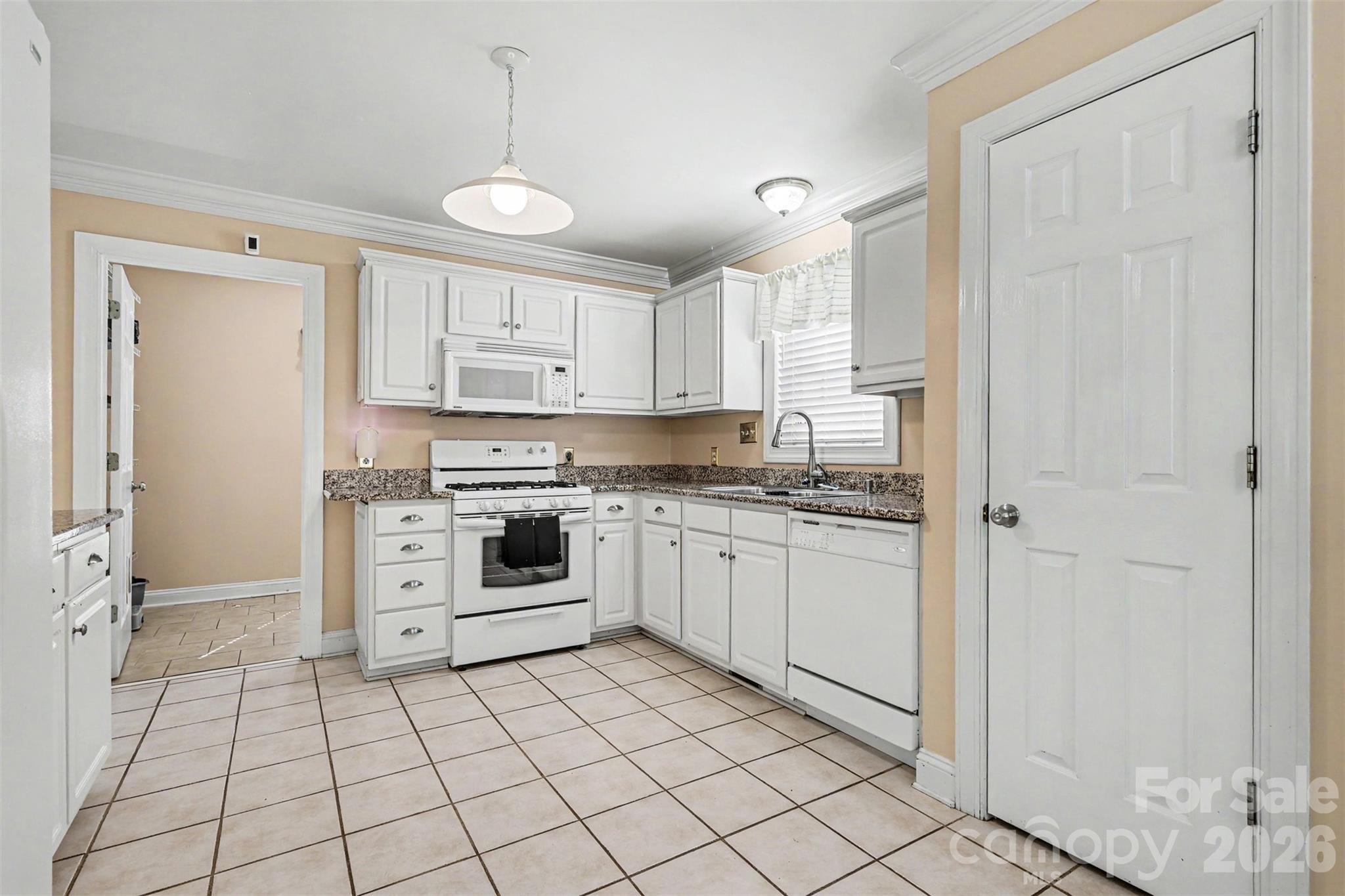 Carnegie Estates - Residential