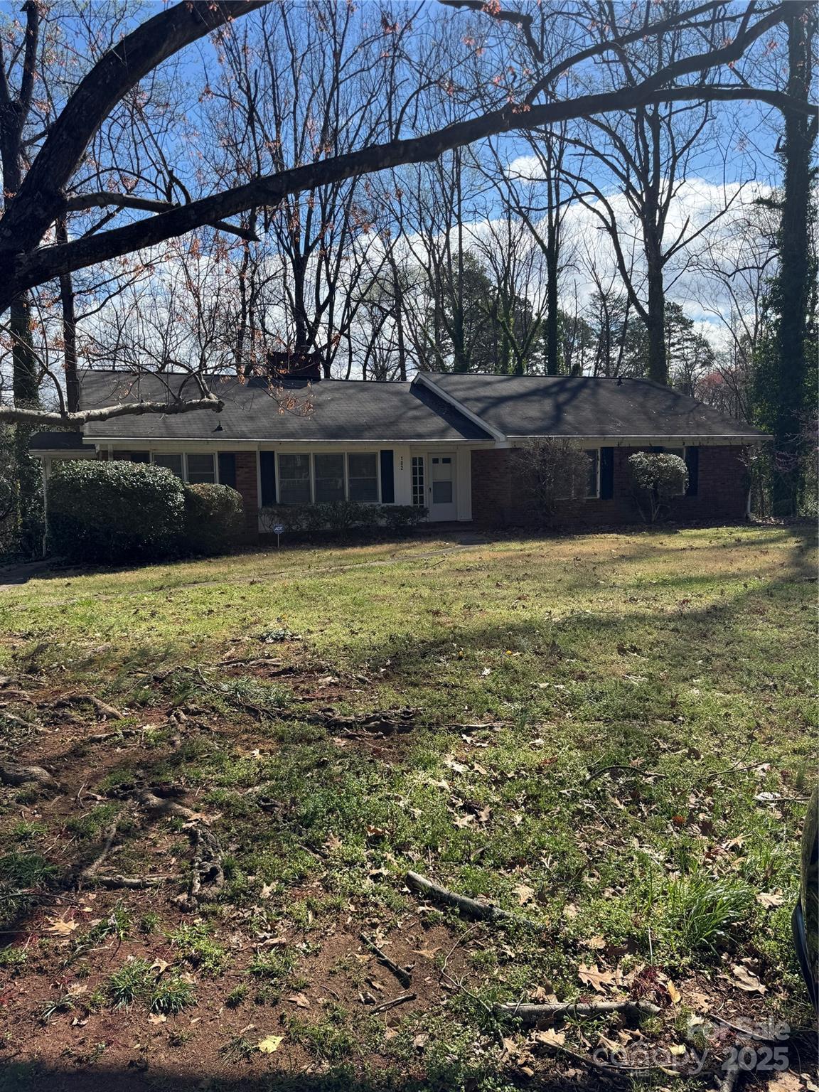 102 Forest Court