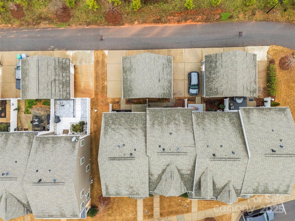 listing image 42