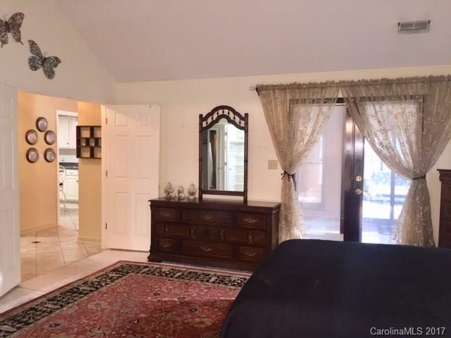 Carmona Woods - Residential