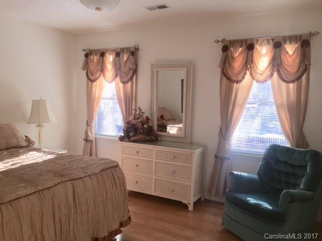 Carmona Woods - Residential
