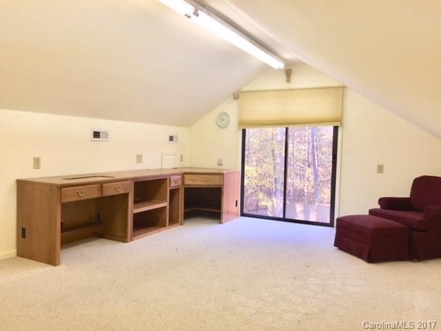 Carmona Woods - Residential