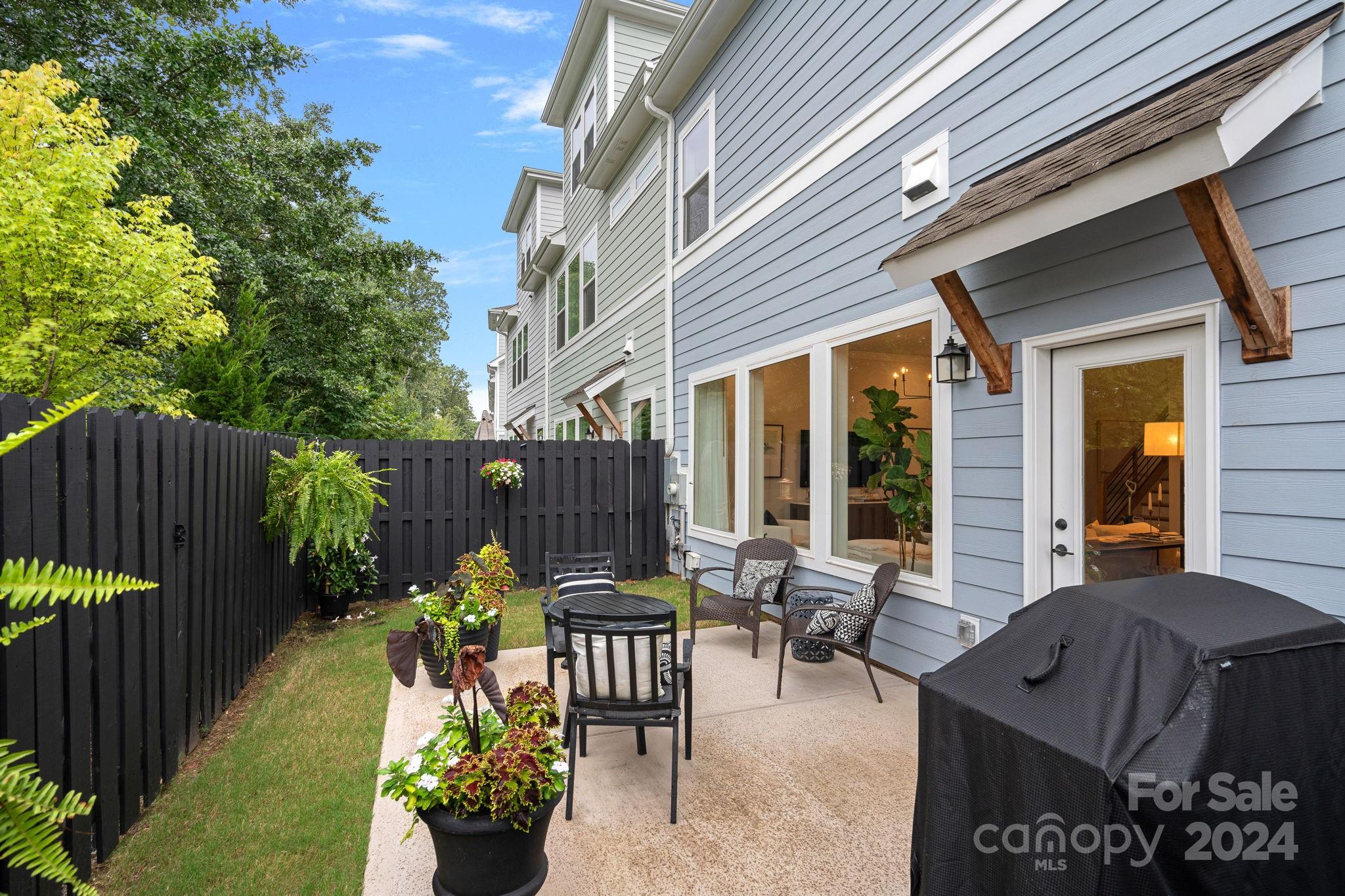 The Retreat At West Catawba - Residential