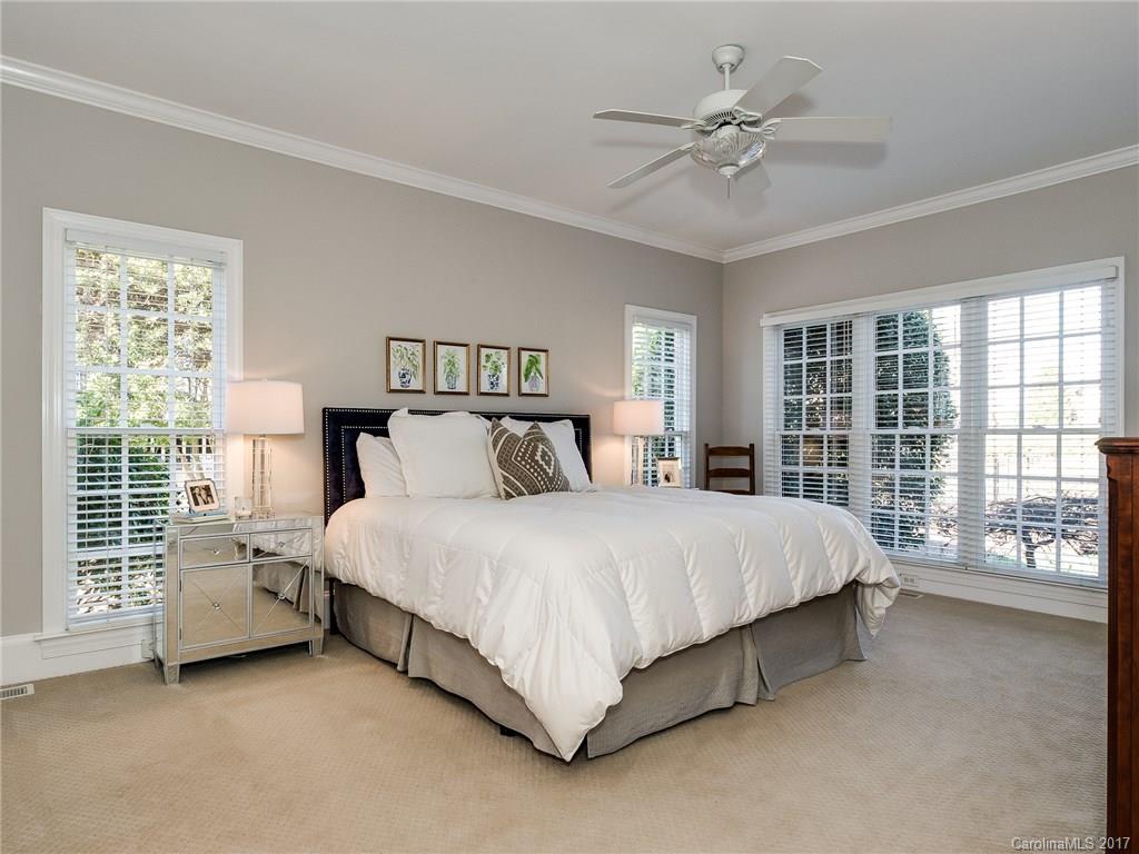 The Peninsula - Residential