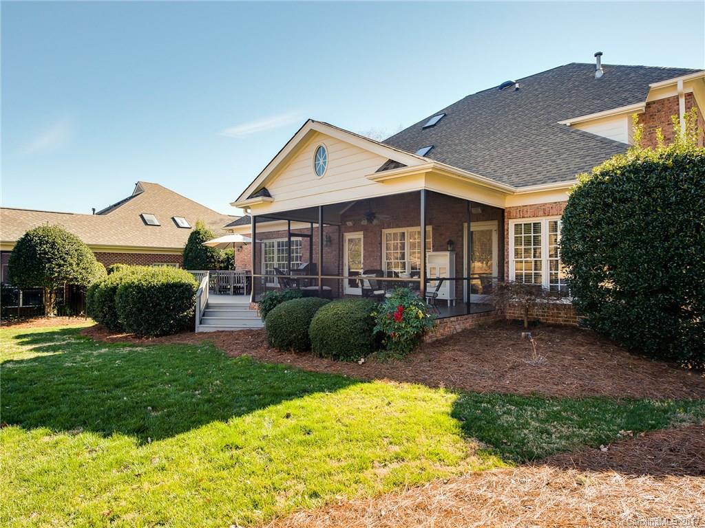 The Peninsula - Residential