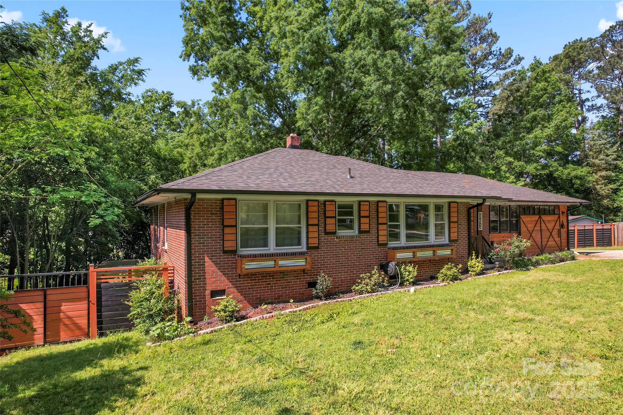 851 Gist Road