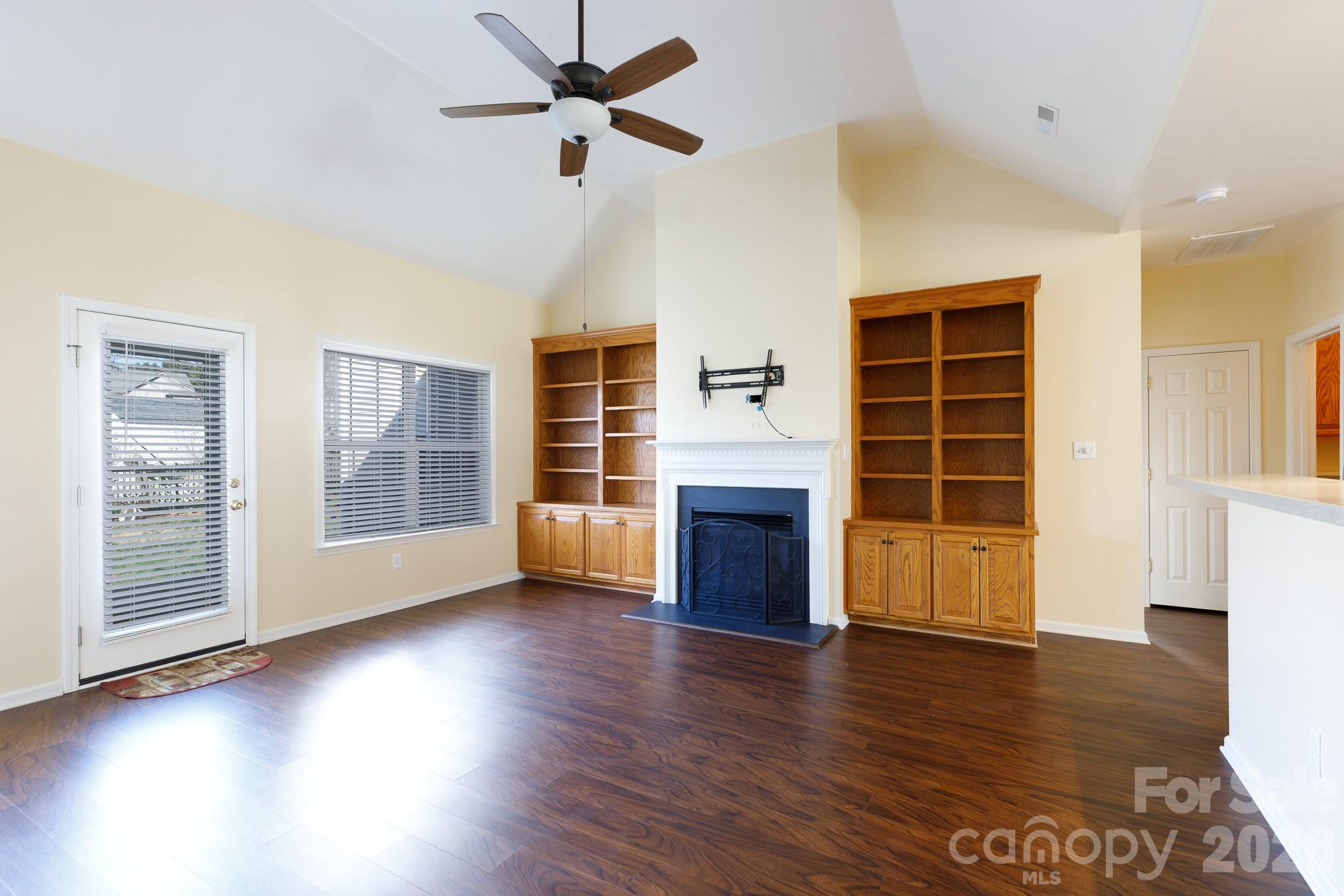 Mill Creek Falls - Residential