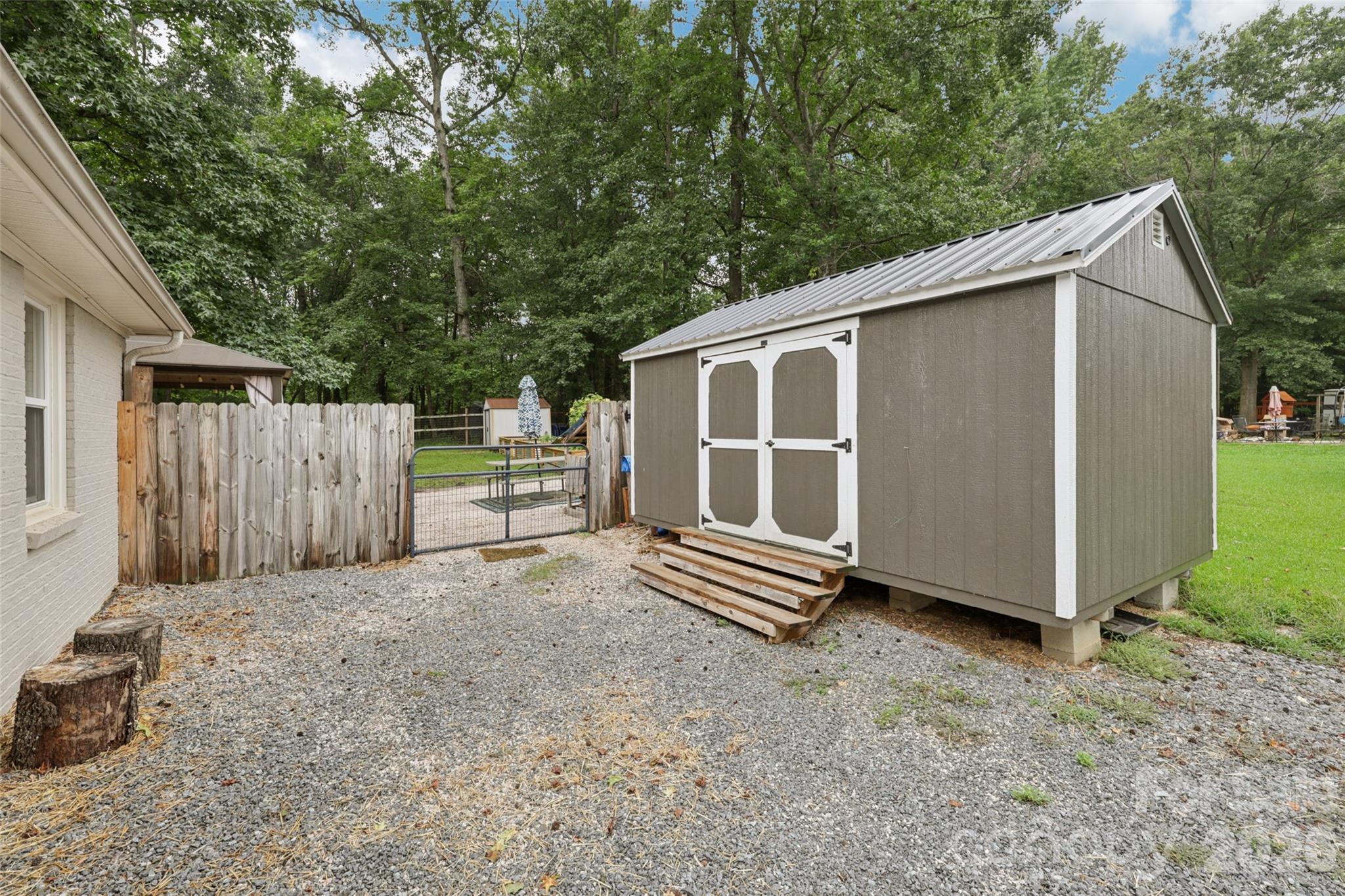 Pine Haven - Residential