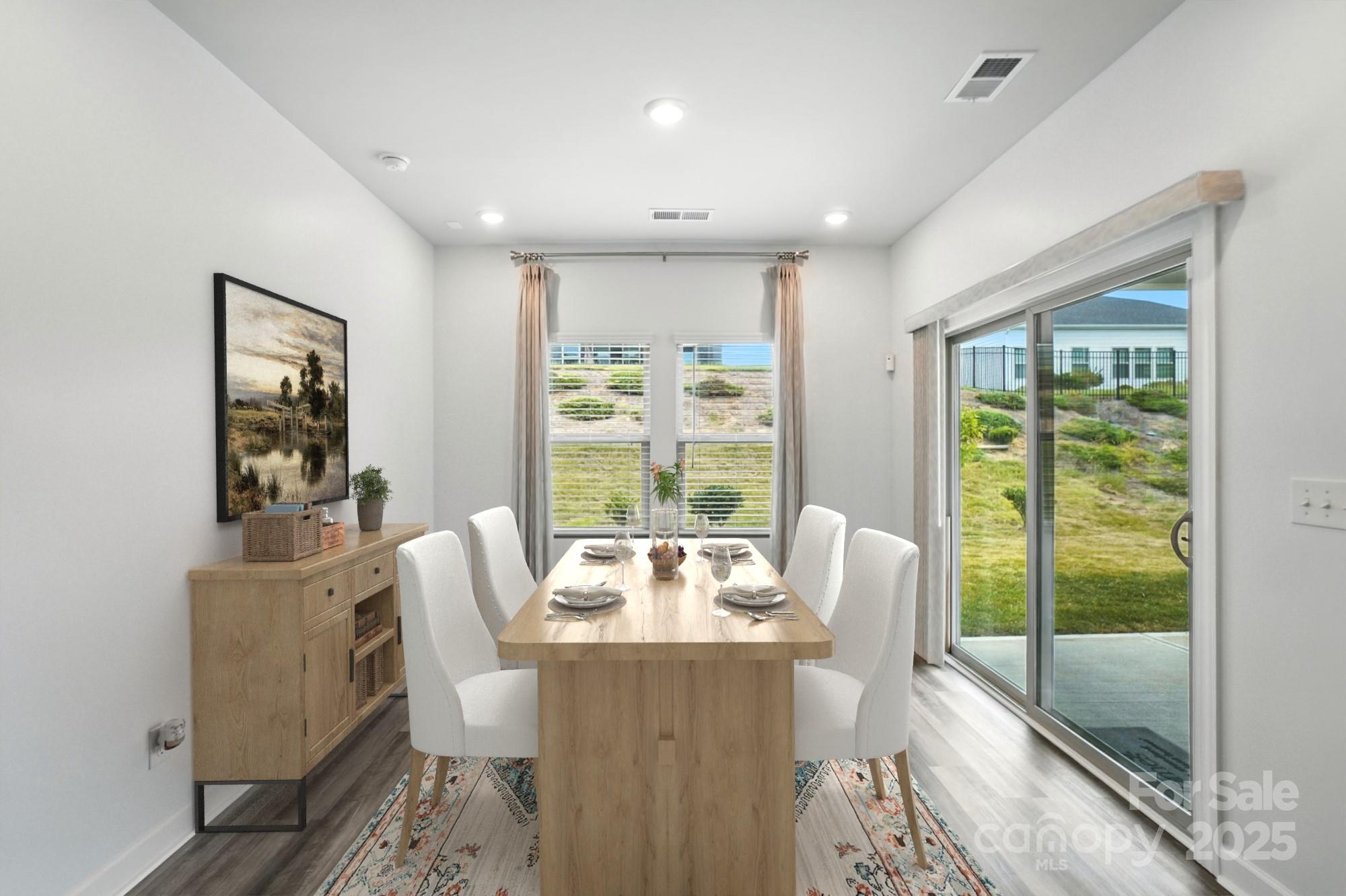 3886 Longmore Lane