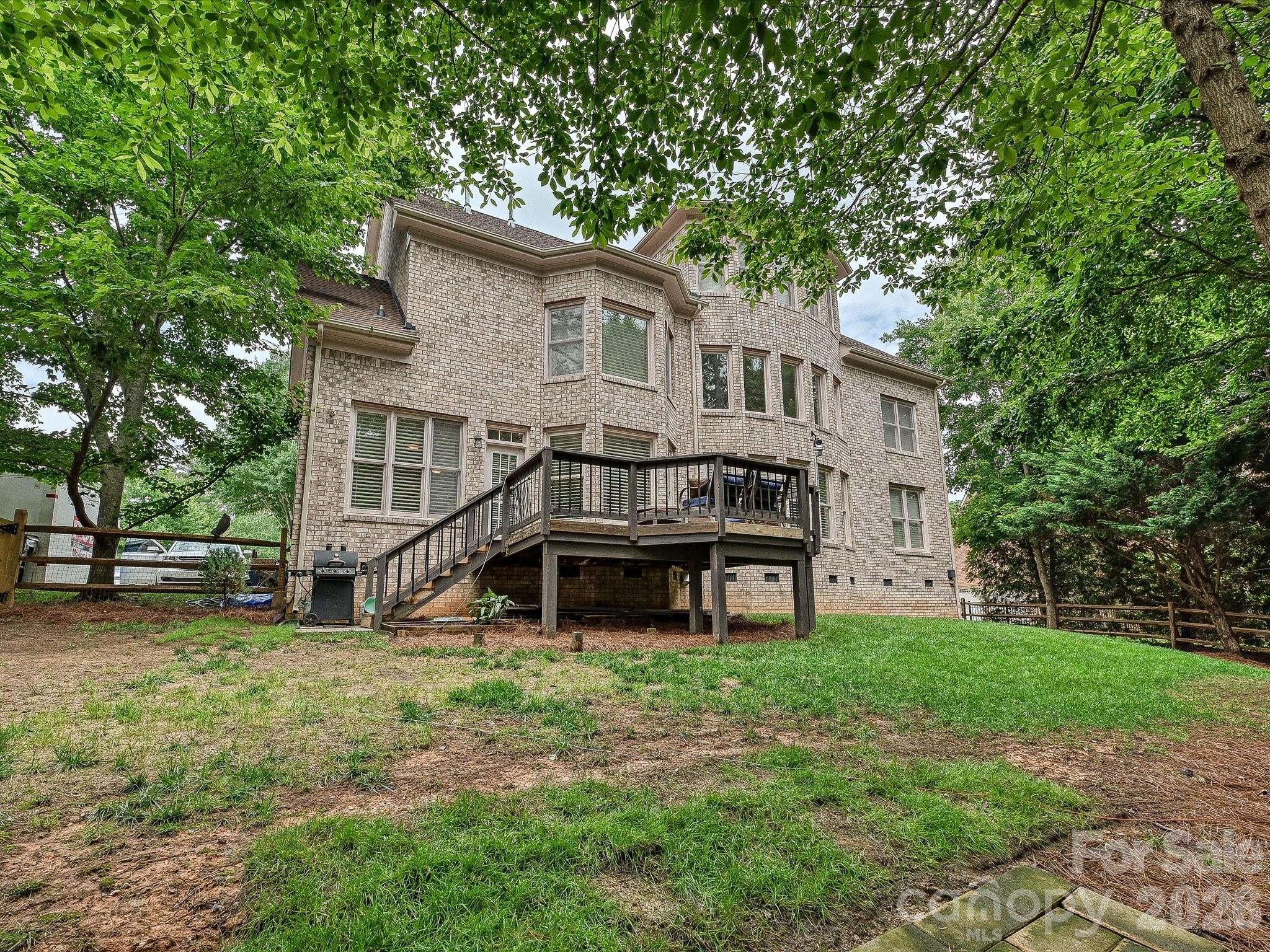 Weddington Chase - Residential