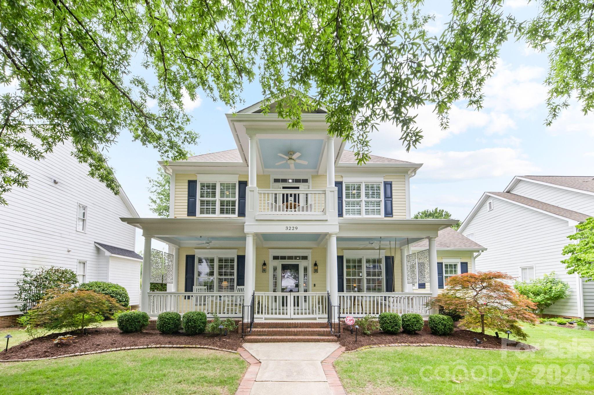 3229 Colonel Springs Way