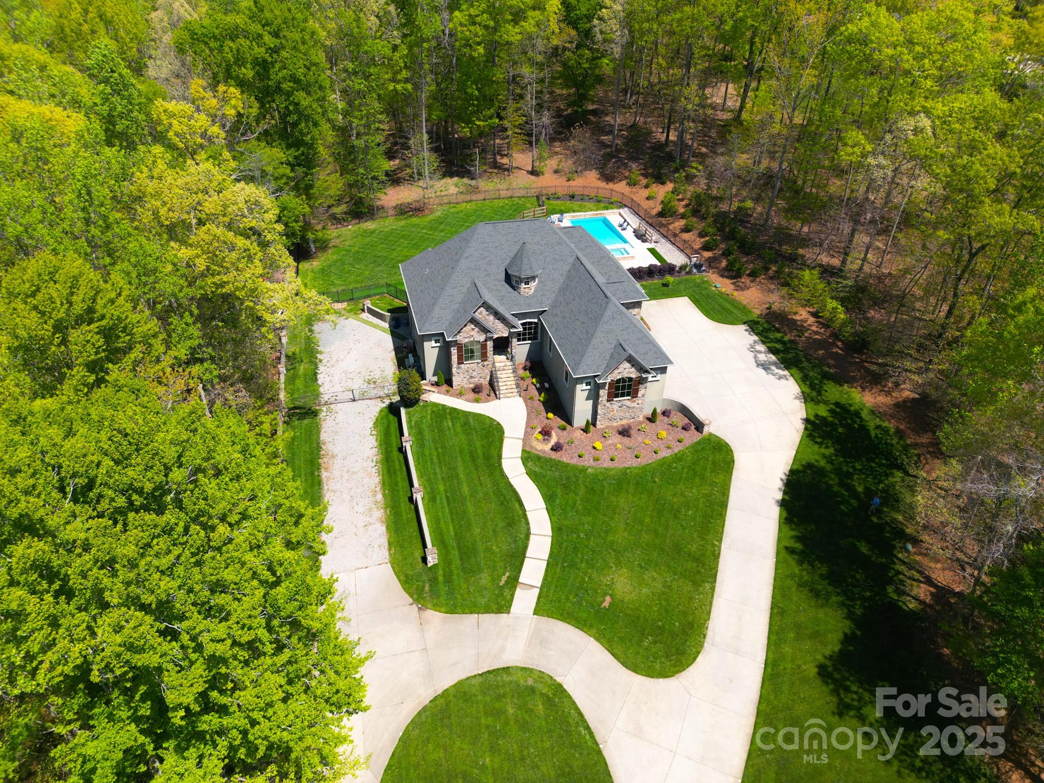 4071 King Wilkinson Road