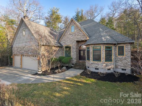 86 Oak Hollow Drive Asheville NC 28805
