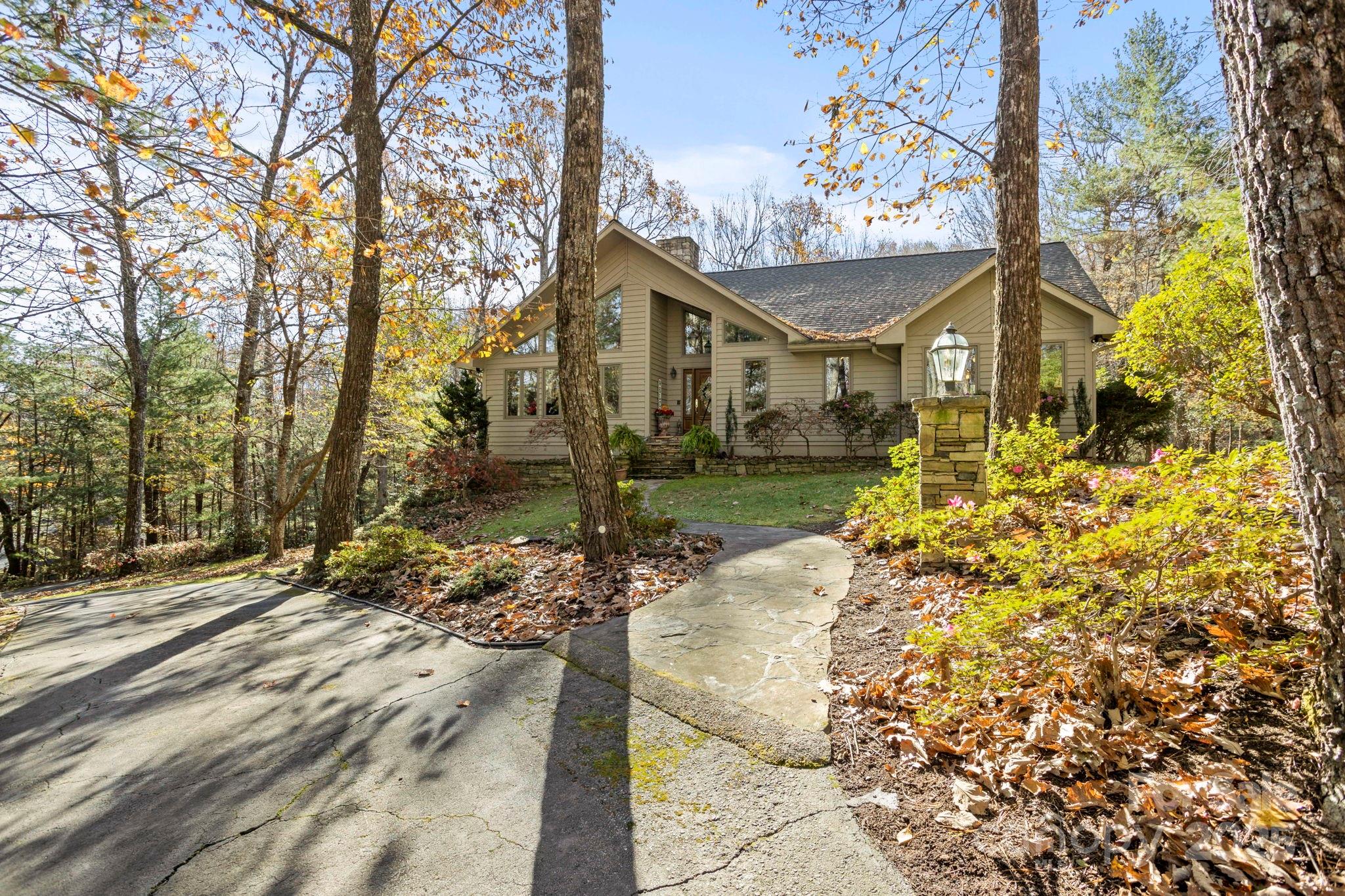 231 Greenleaf Drive