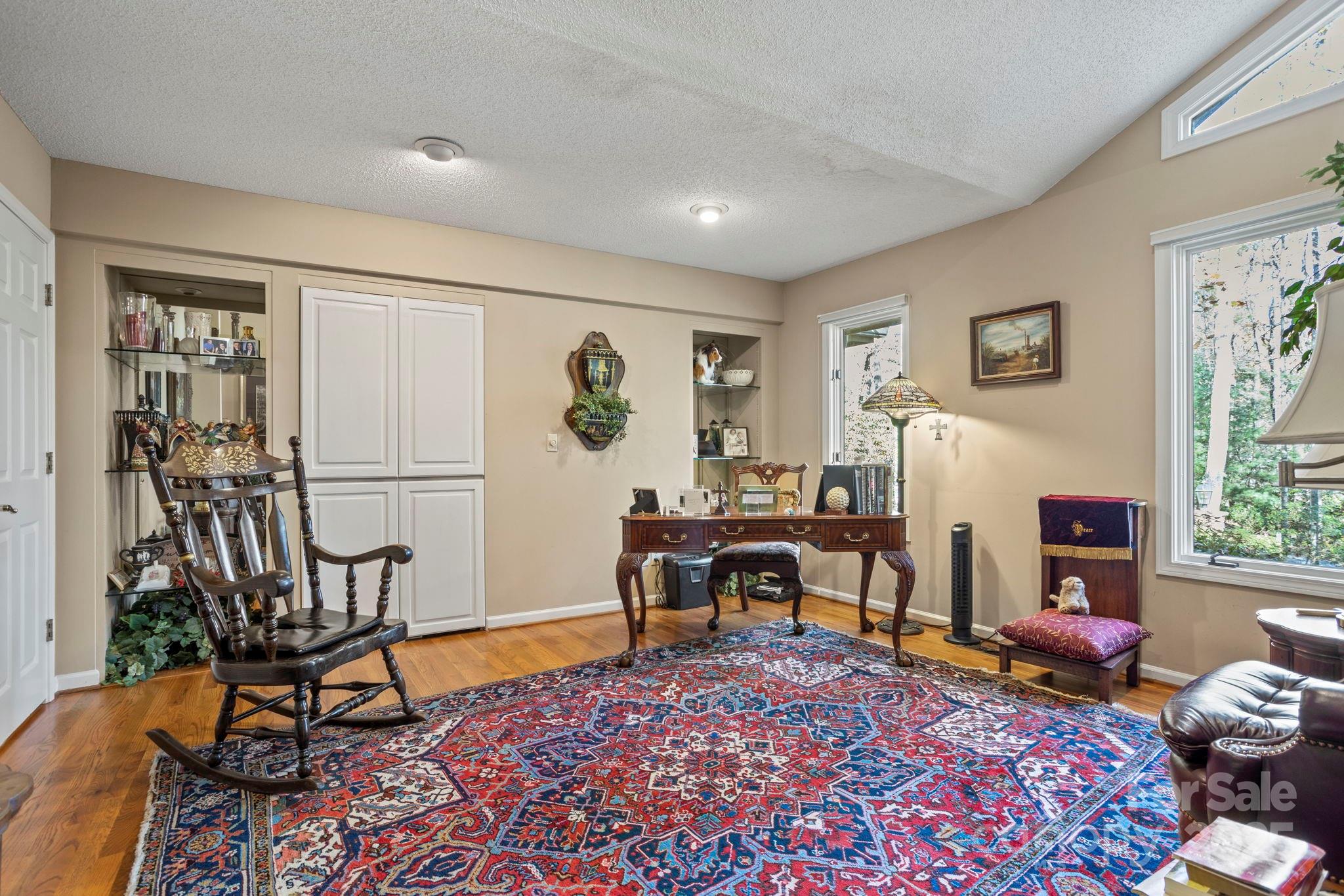 231 Greenleaf Drive