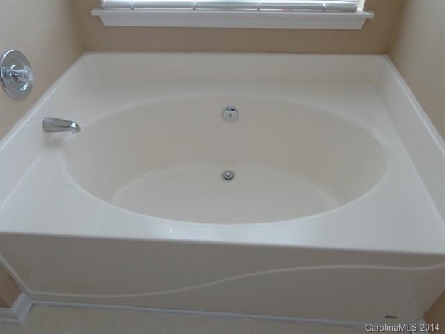 Brownestone - Residential Lease