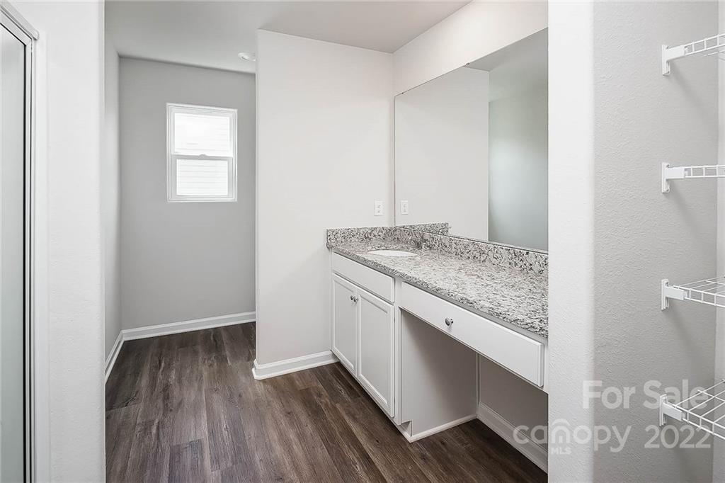 Knightsbridge - Residential