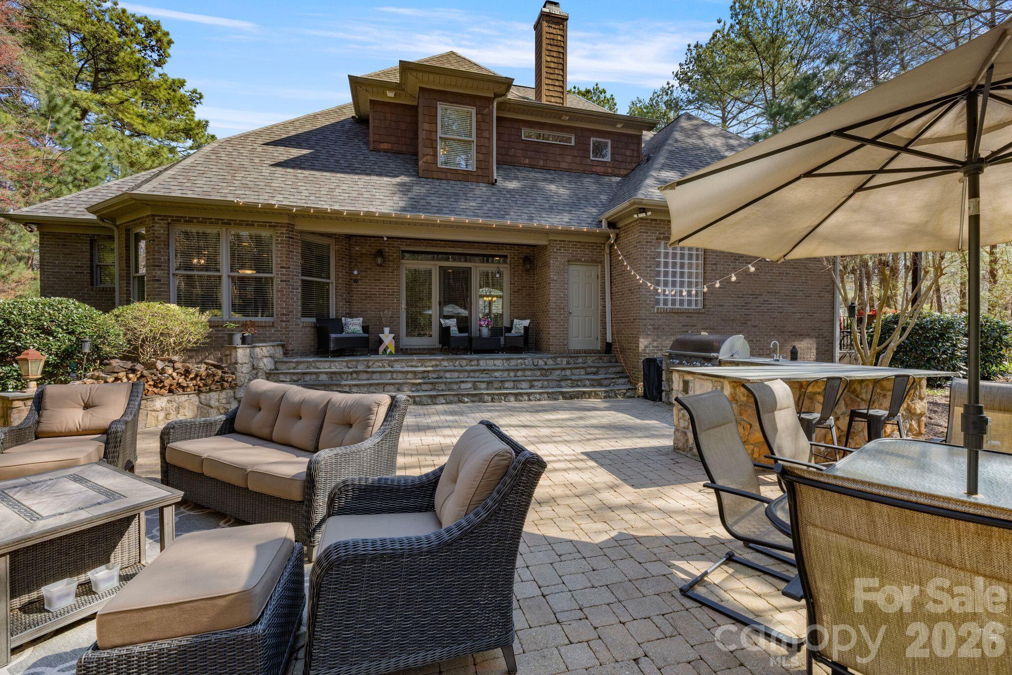 2379 Metcalf Drive