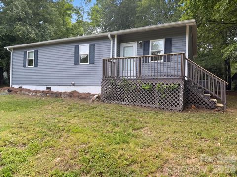 Photo of 186 Jasmine Circle, Troutman, NC 28166 (MLS # 4379699)