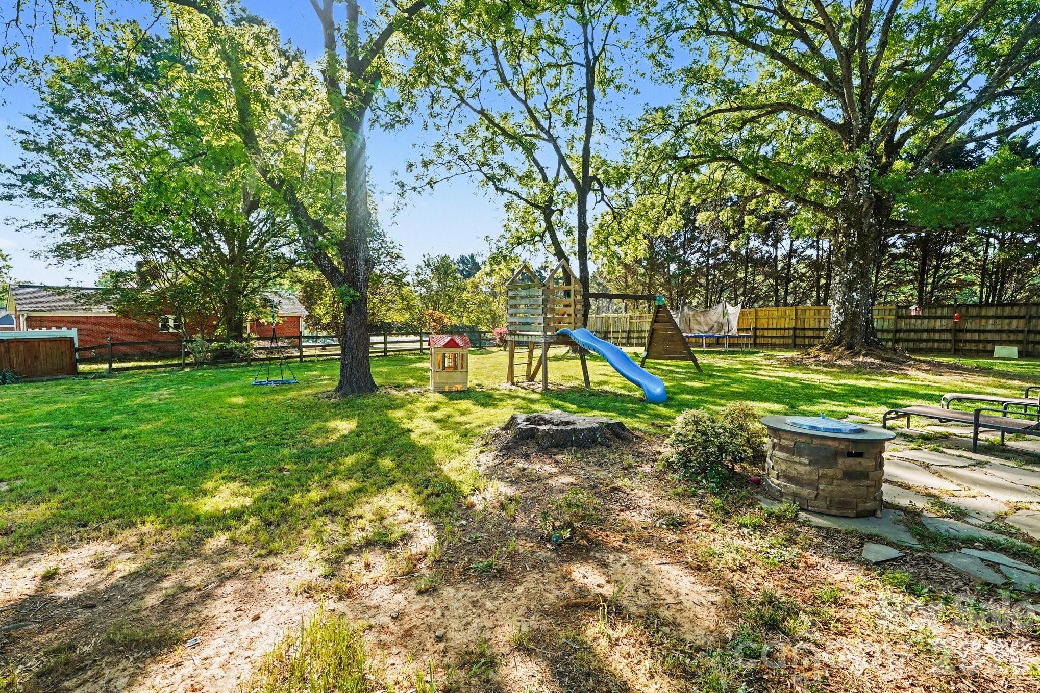 Braefield - Residential