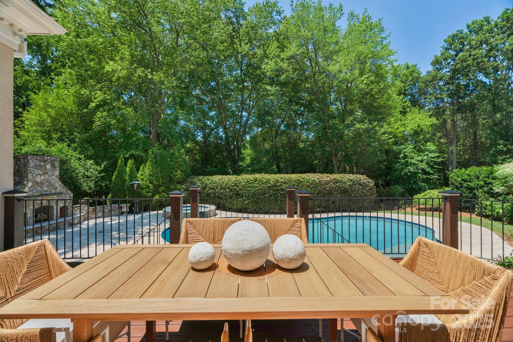 Providence Country Club - Residential