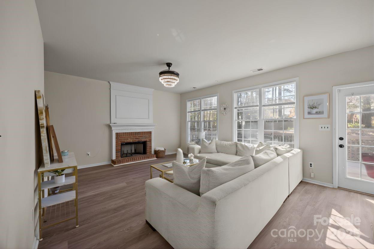 7708 Harrington Woods Road