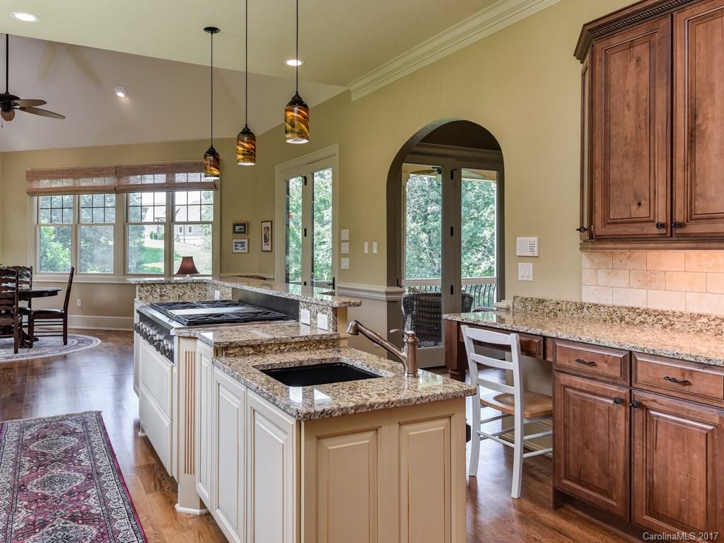 Grand Highlands Waterford Lake - Residential