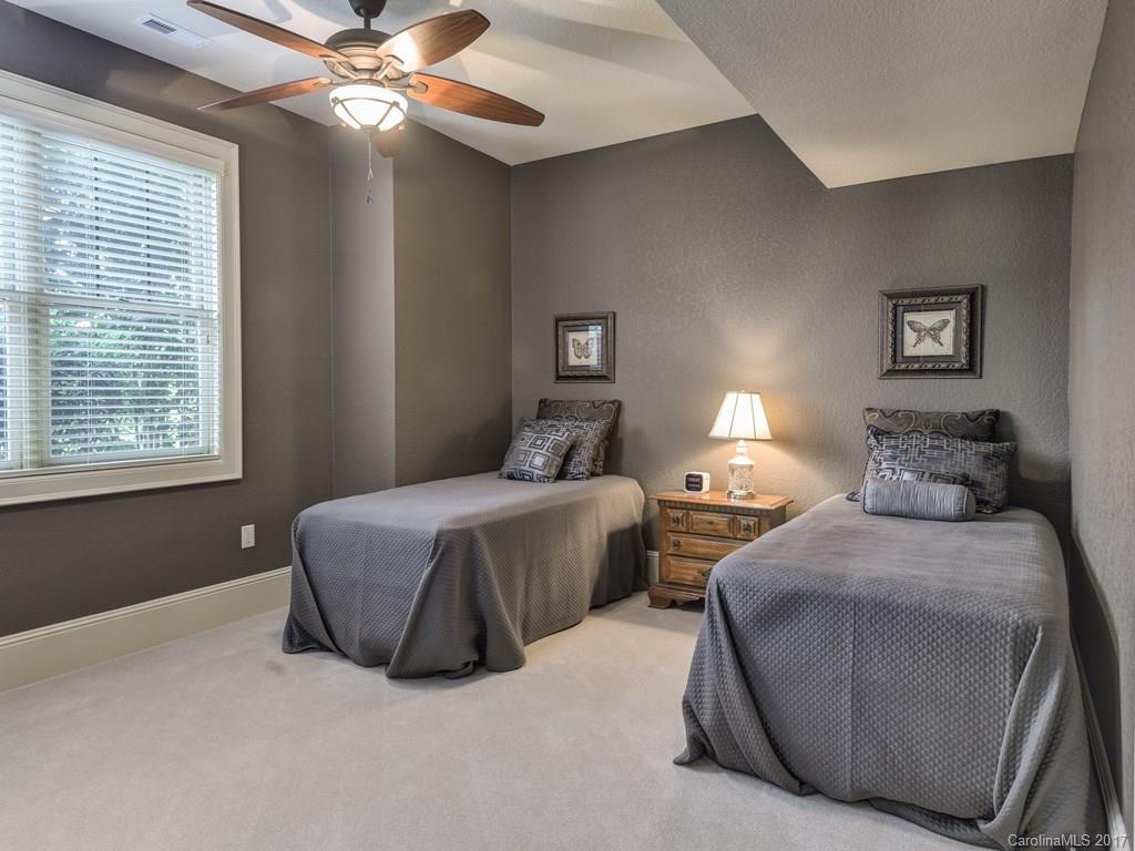 Grand Highlands Waterford Lake - Residential