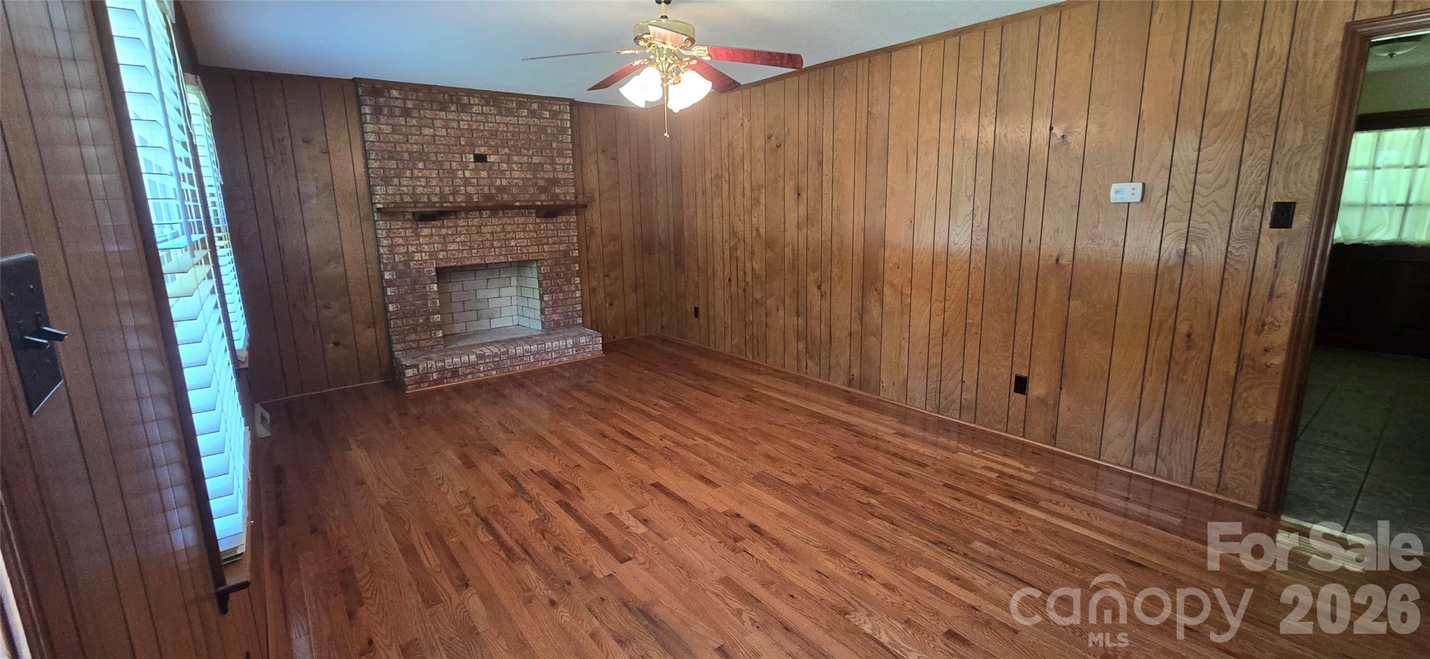 2553 Hickory Highway 2