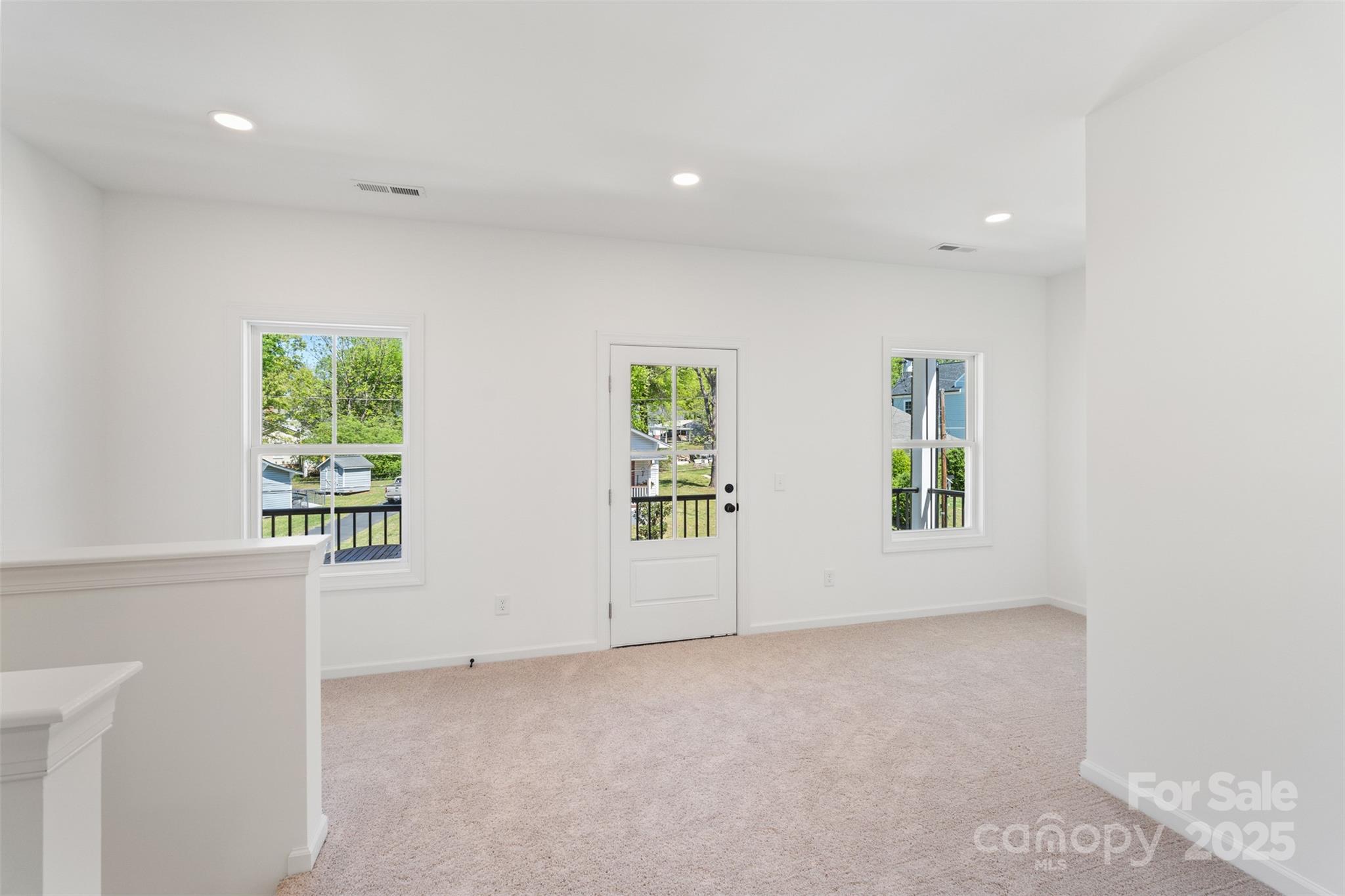 Magnolia - Residential