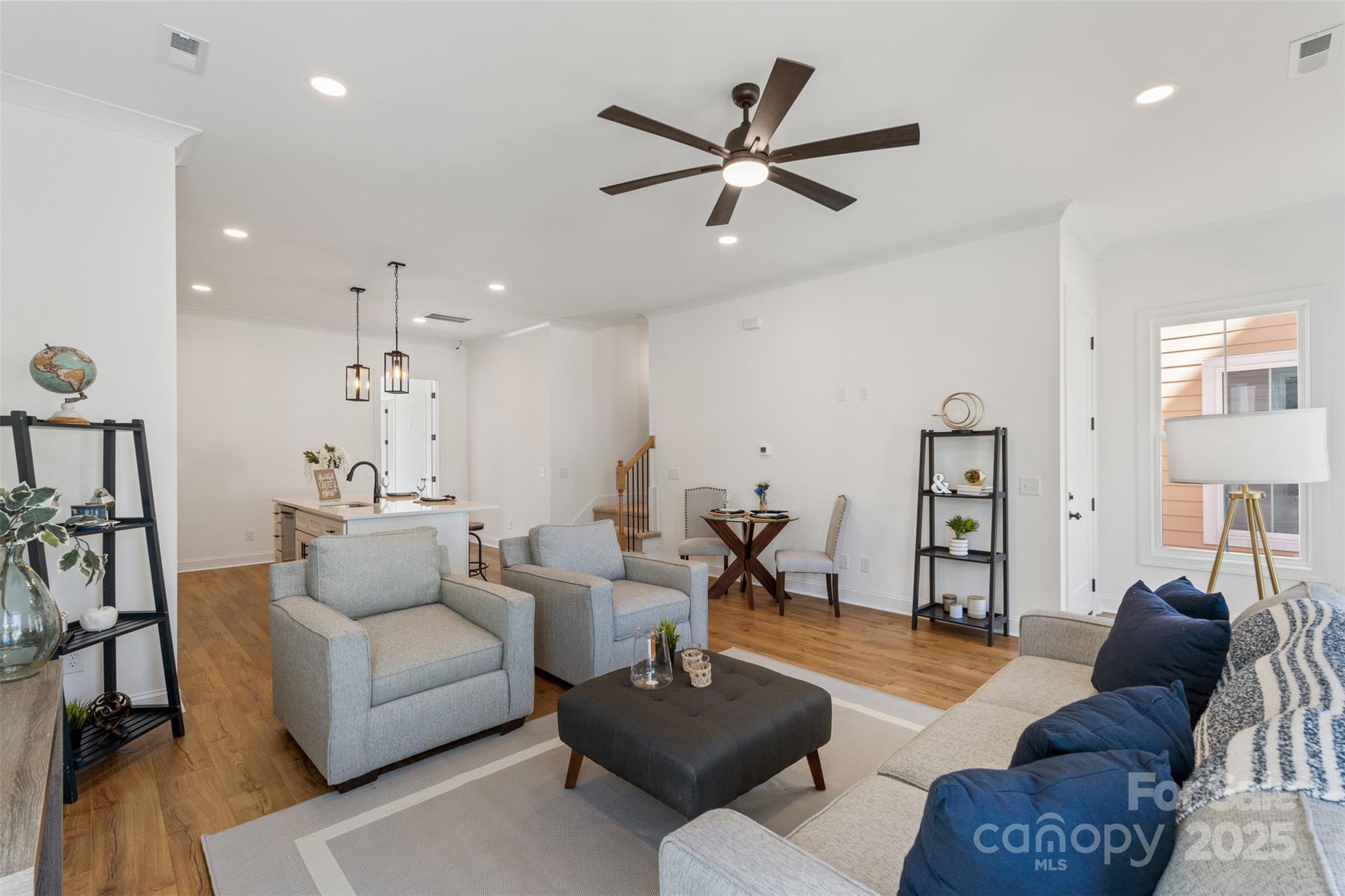 Magnolia - Residential