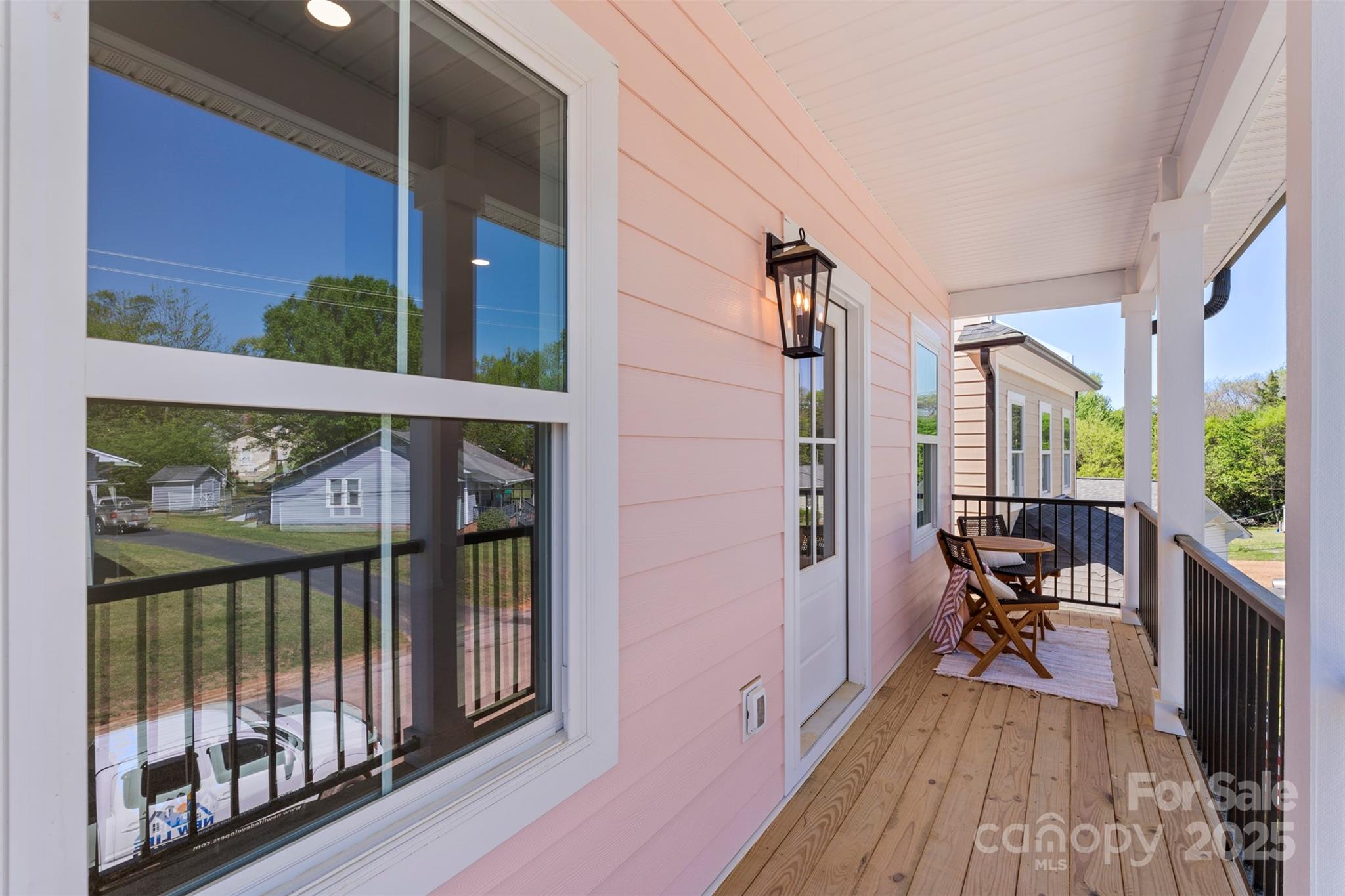 Magnolia - Residential