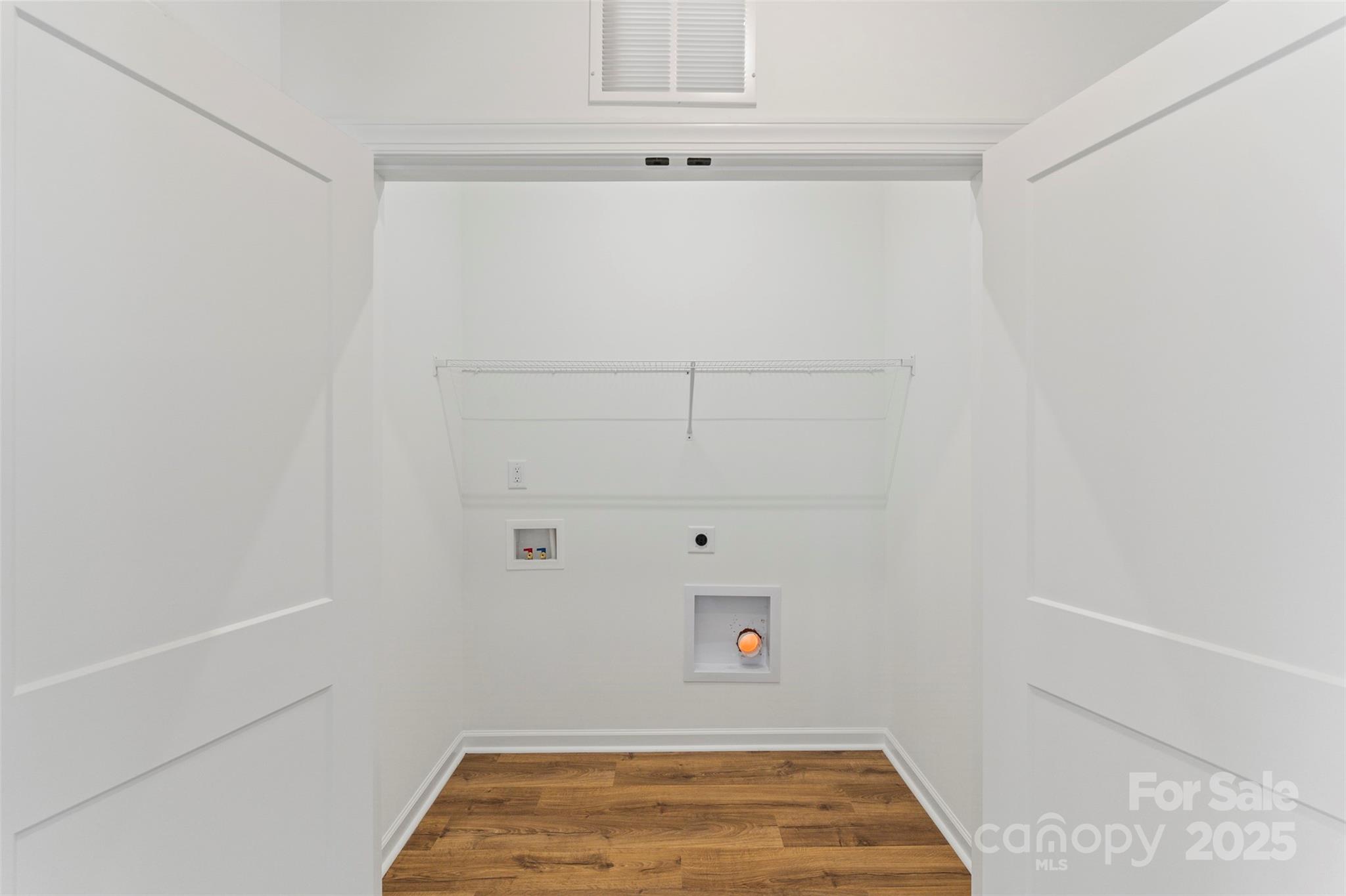 Magnolia - Residential