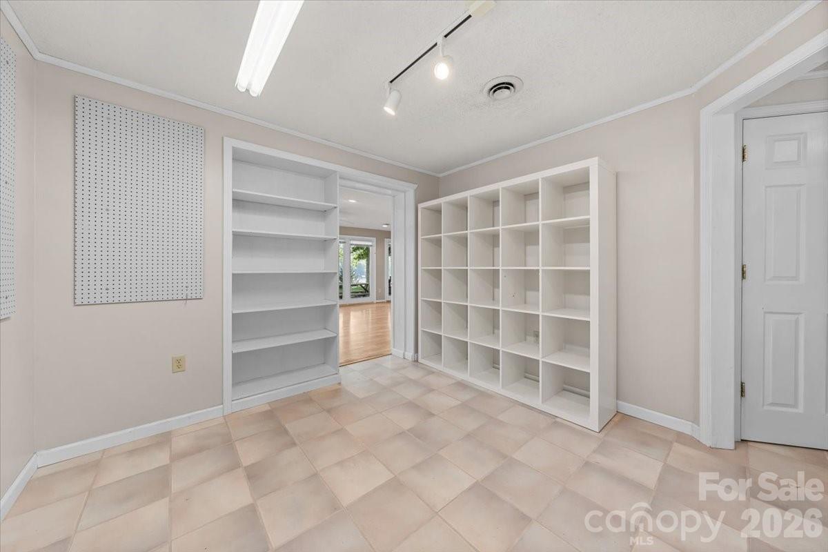 Heritage Shores - Residential