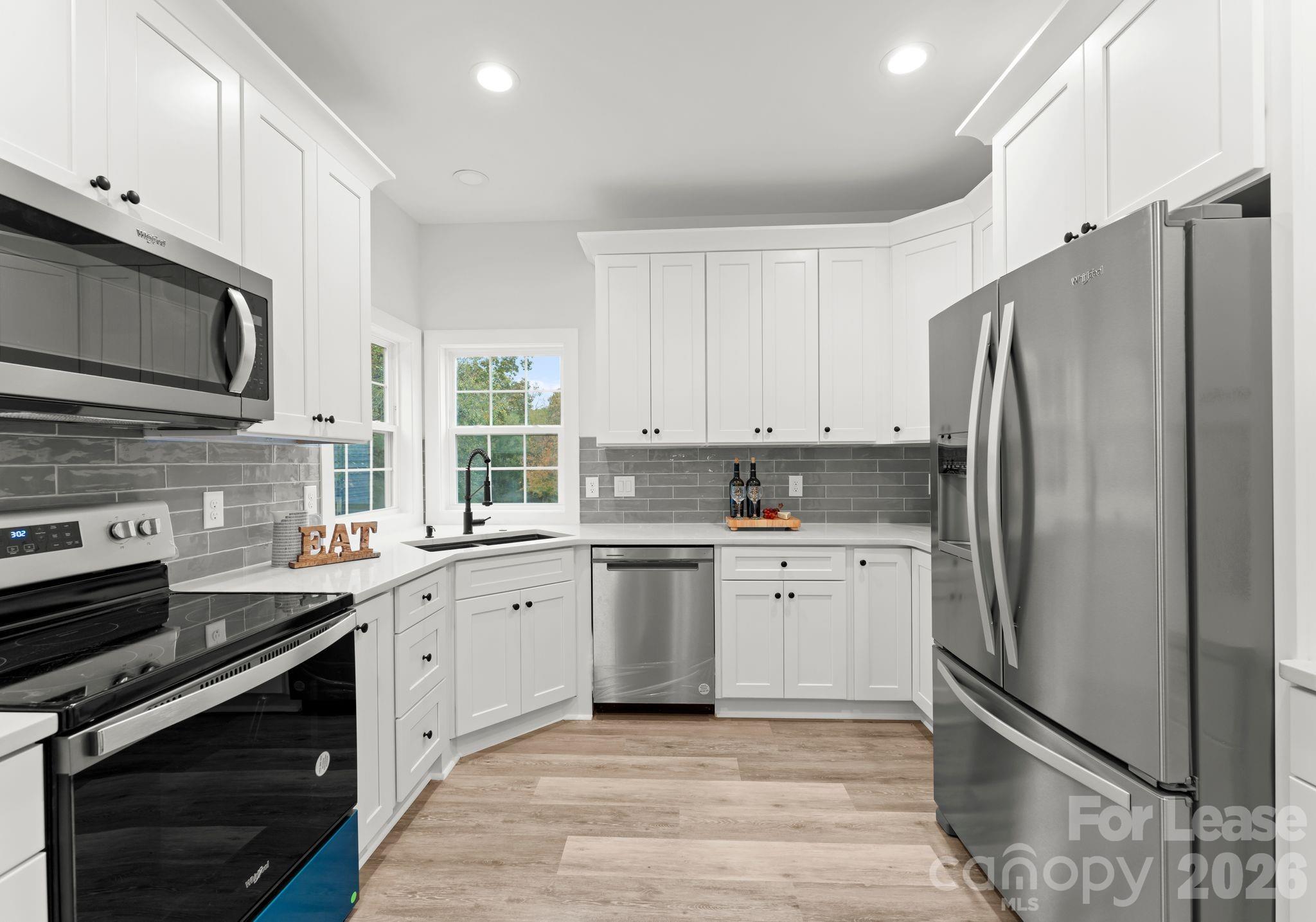 Tanners Creek - Residential Lease