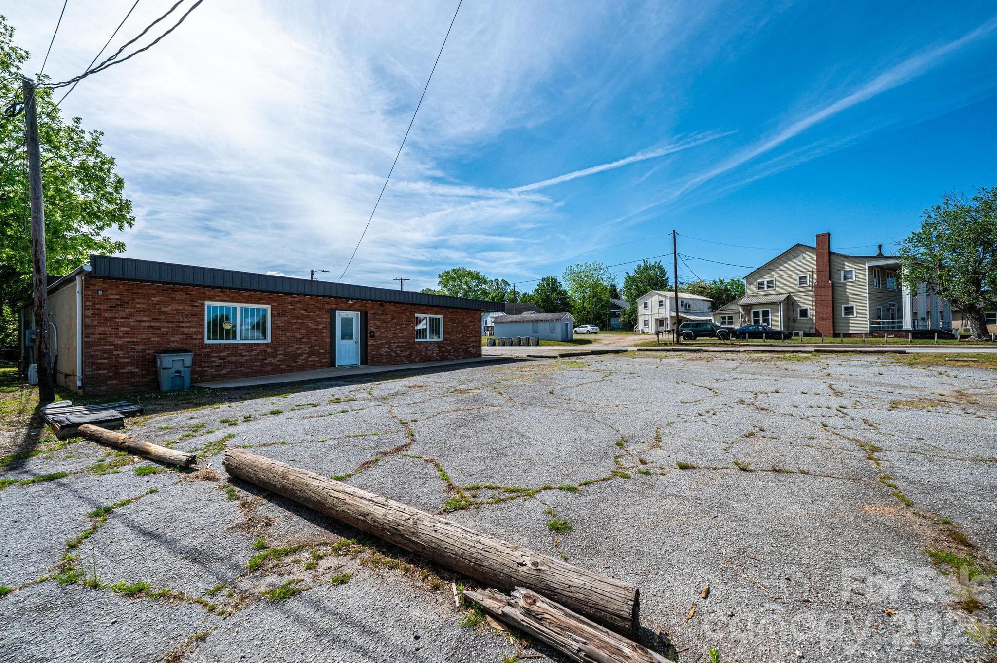 304 Virginia Street SW