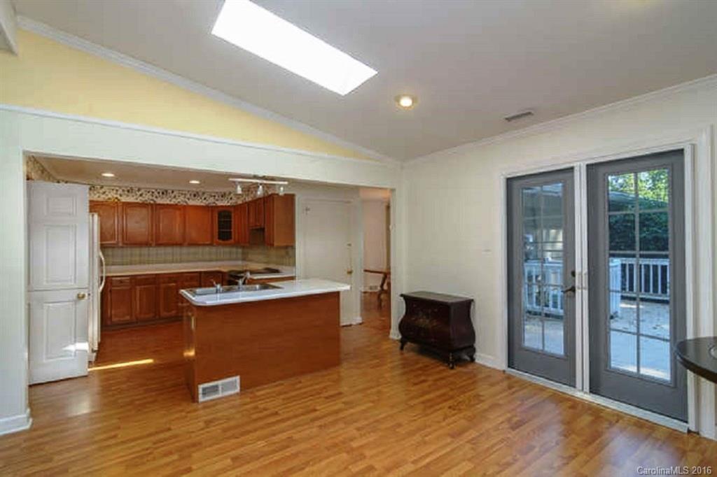 Sherwood Heights - Residential