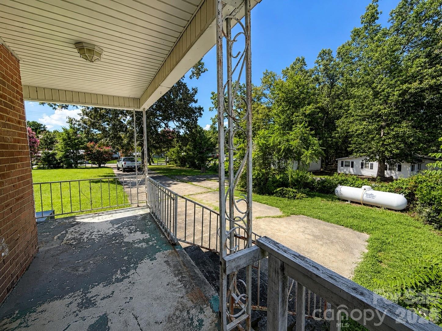 3527 Gastonia Highway