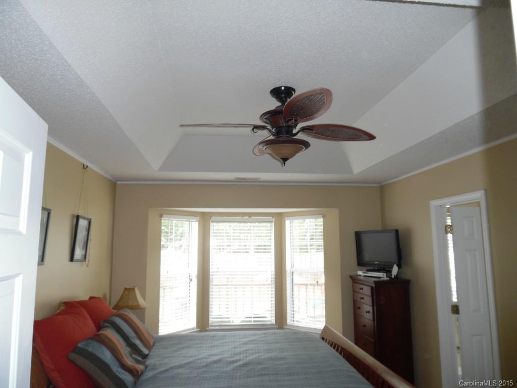 Falcon Chase - Residential