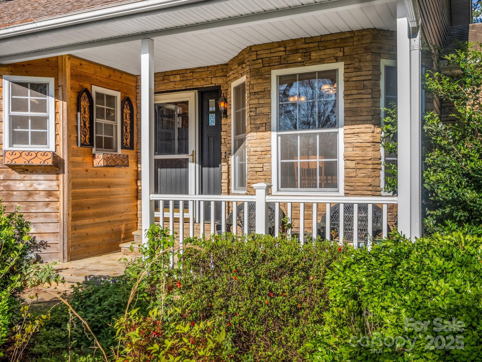 940 Hugh Champion Road