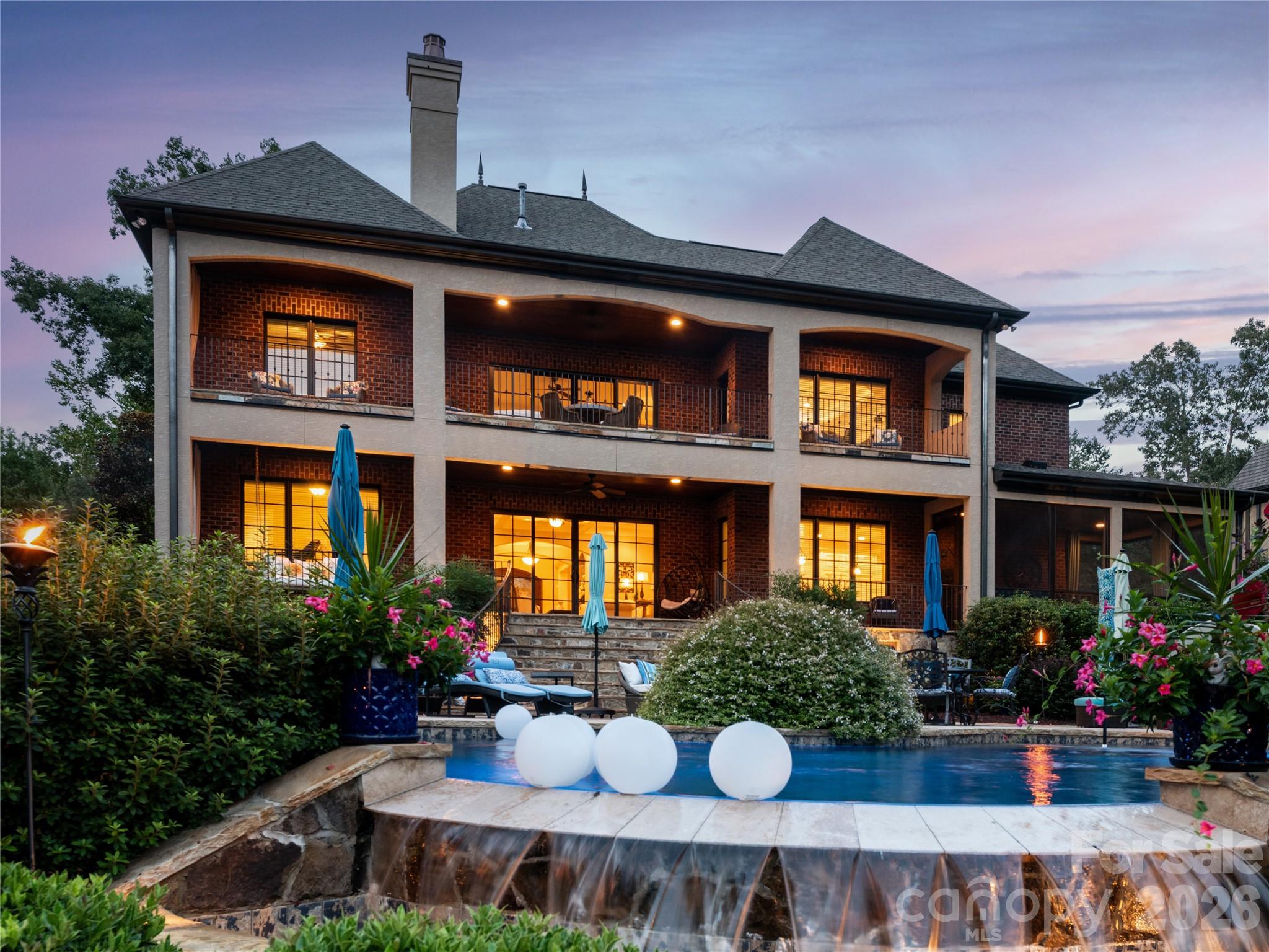 7915 Skye Lochs Drive