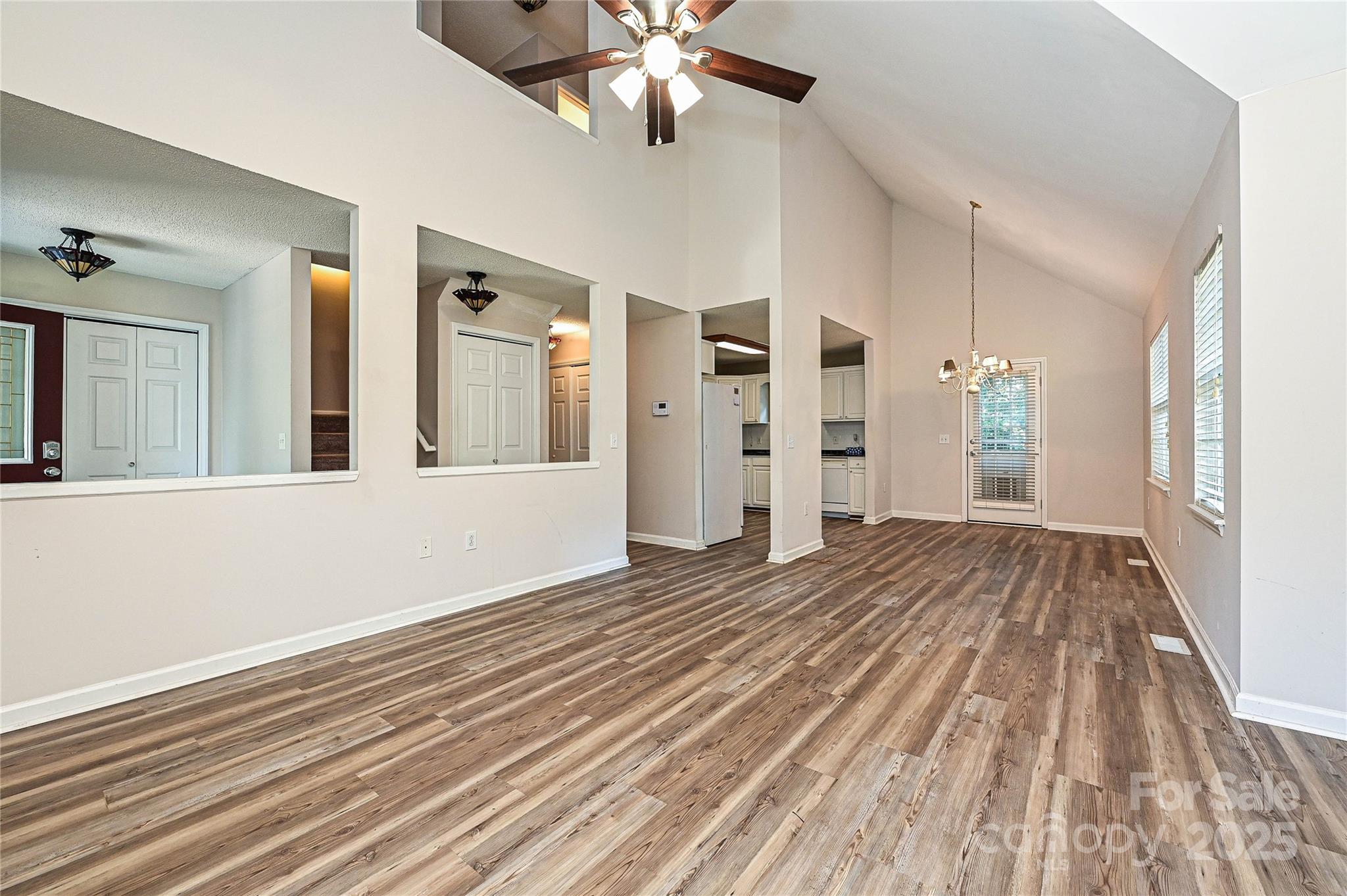 7705 Red Robin Trail