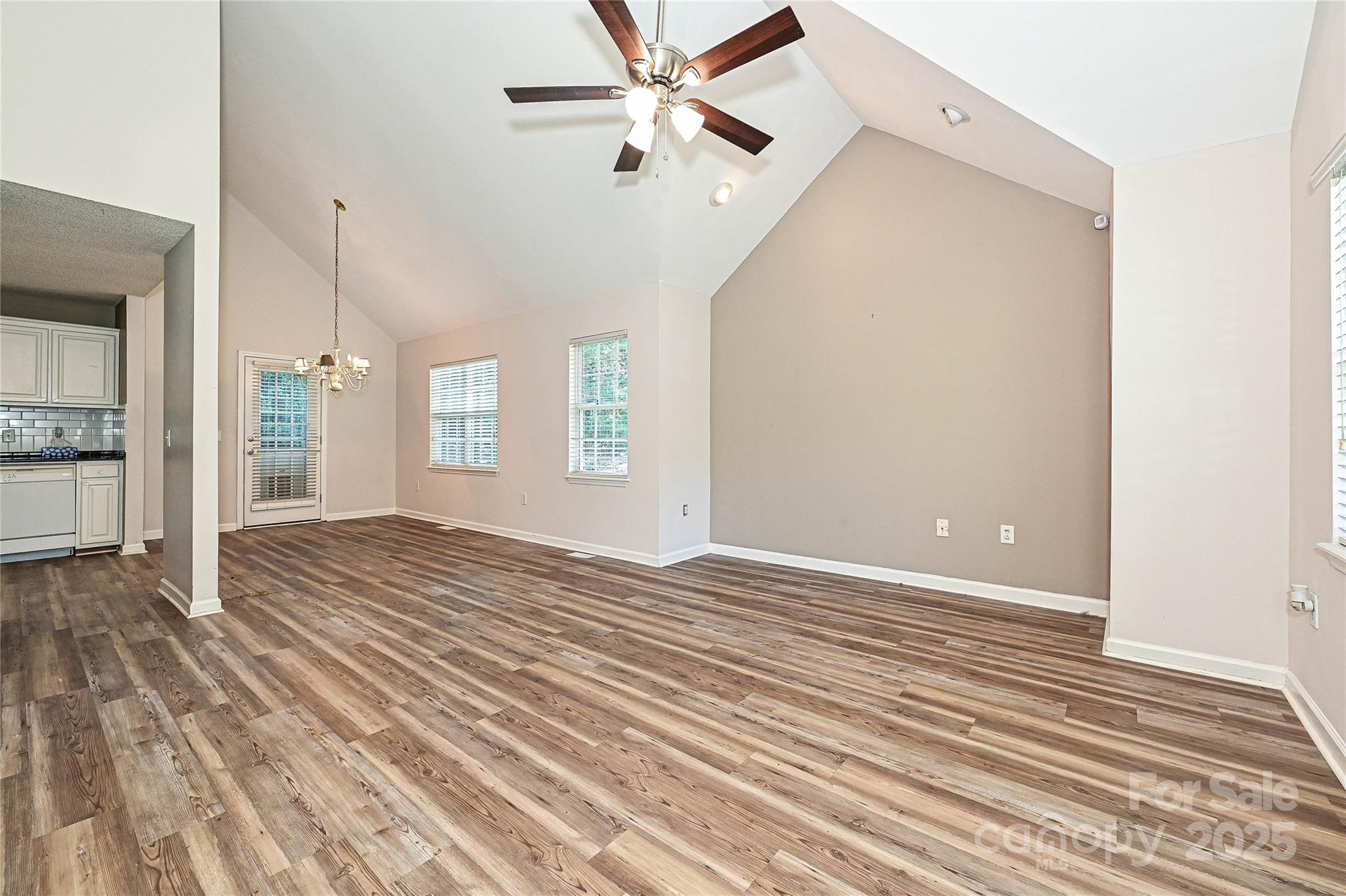 7705 Red Robin Trail