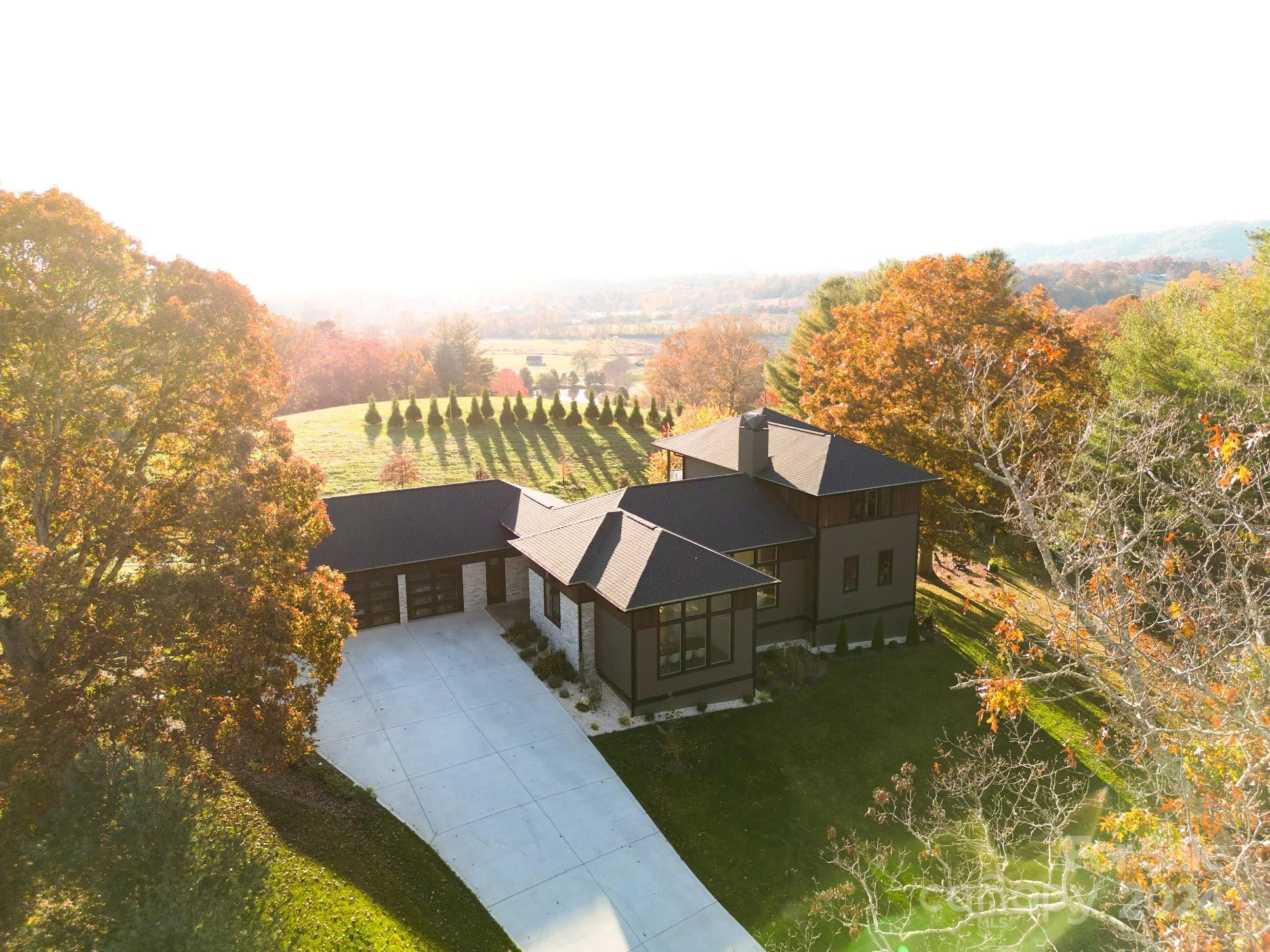 Waterford Lakes - Residential