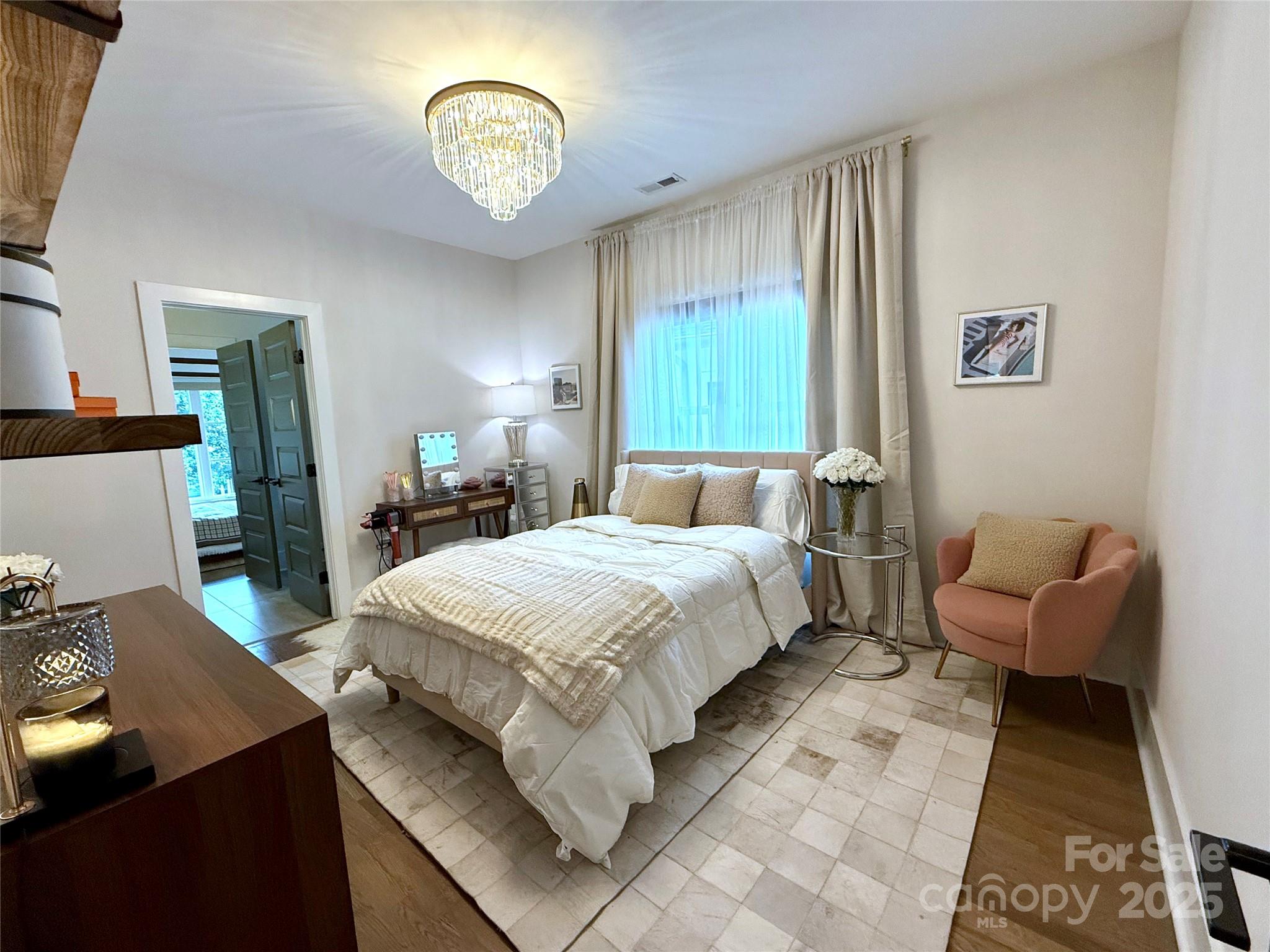 Forest Hill - Residential