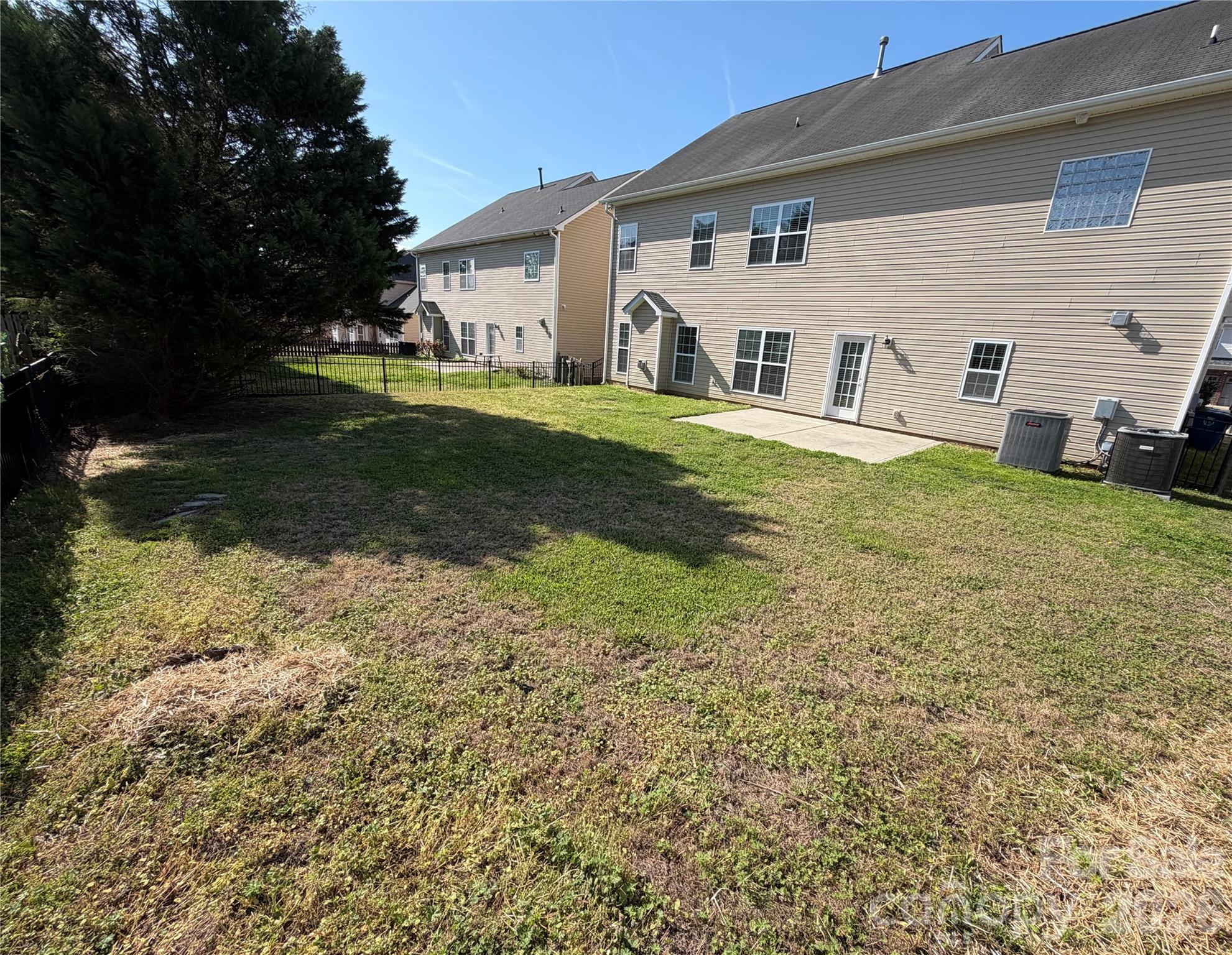 3215 Shadowy Retreat Drive