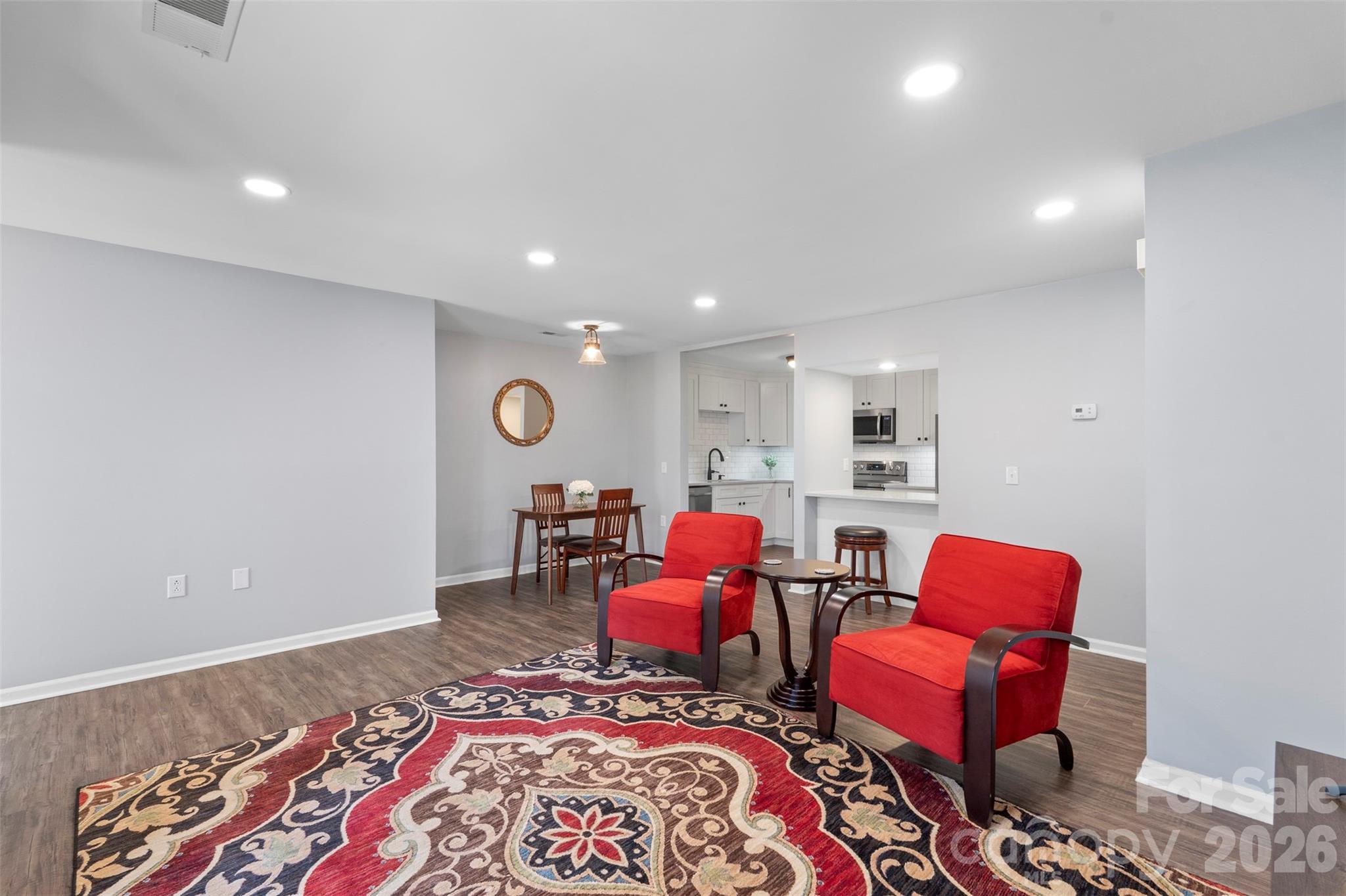 1032 Churchill Downs Court J