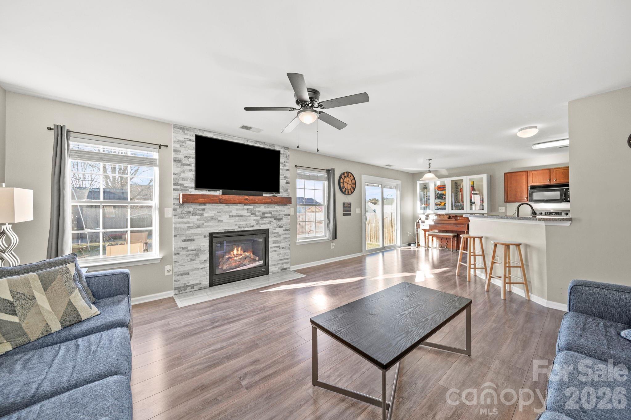 Mallard Pointe - Residential