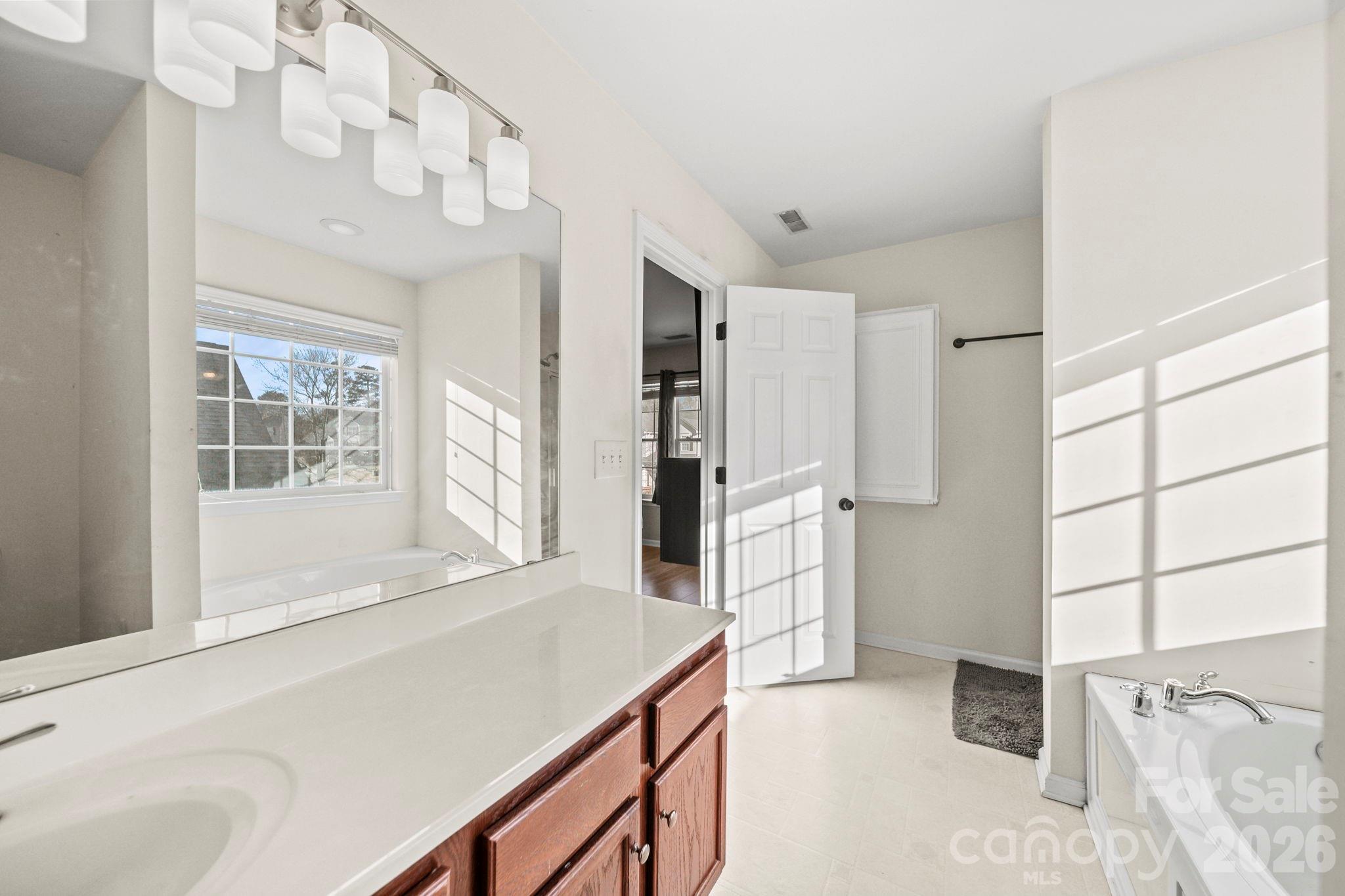 Mallard Pointe - Residential